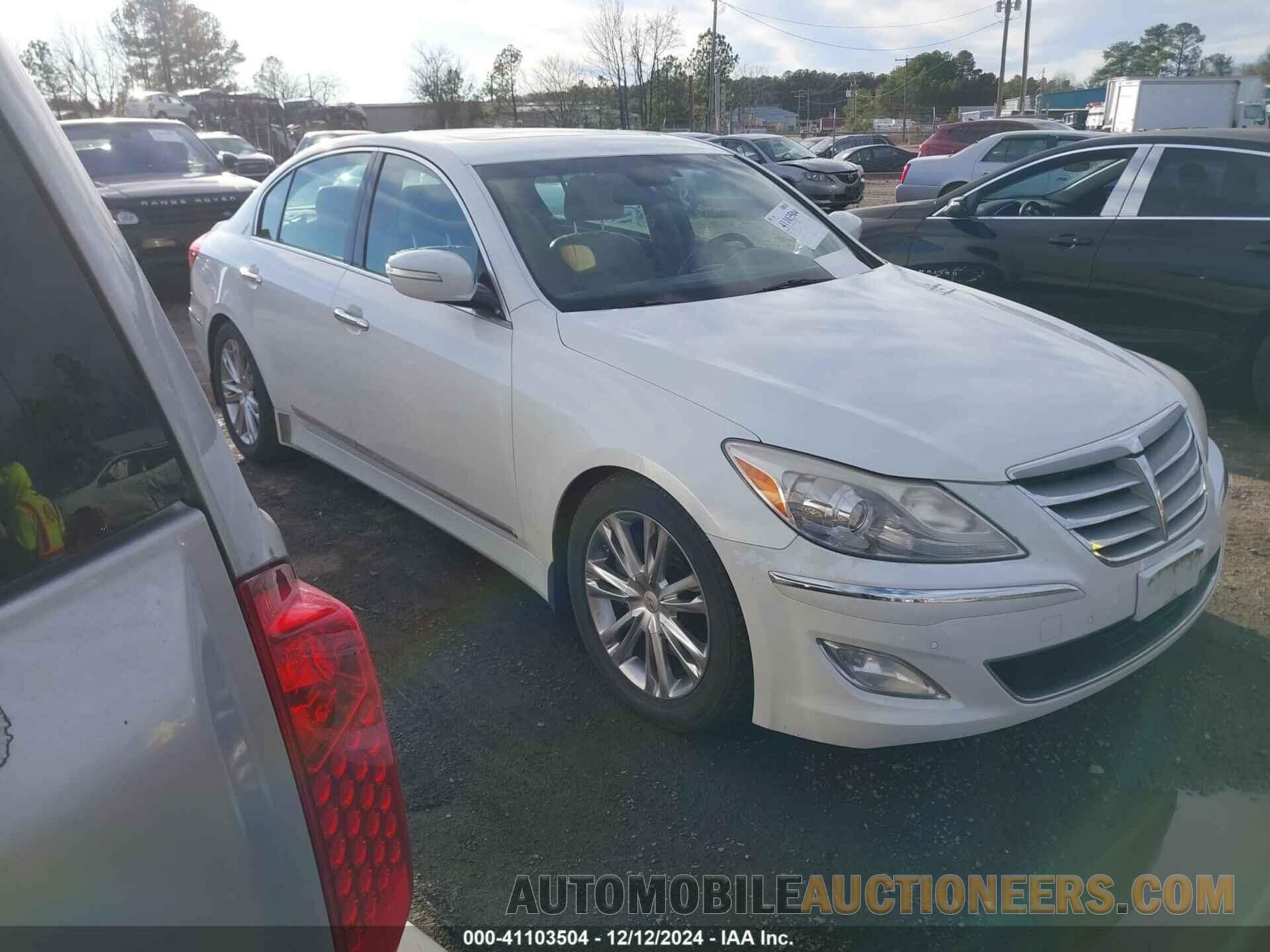 KMHGC4DF5CU172156 HYUNDAI GENESIS 2012