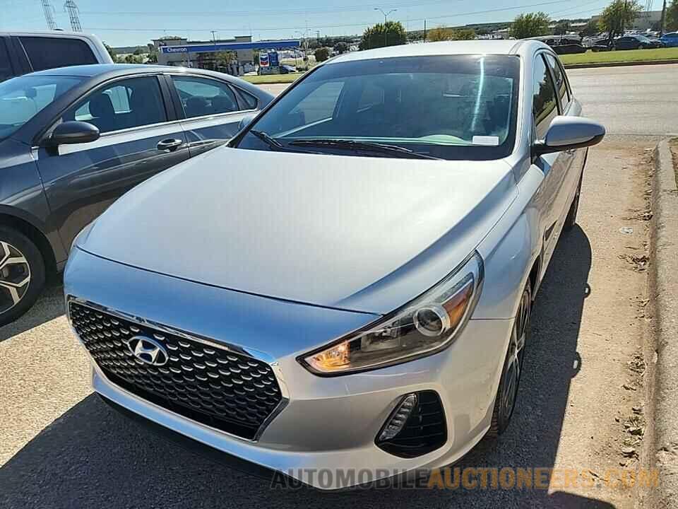 KMHH35LE2JU014504 Hyundai Elantra GT 2018