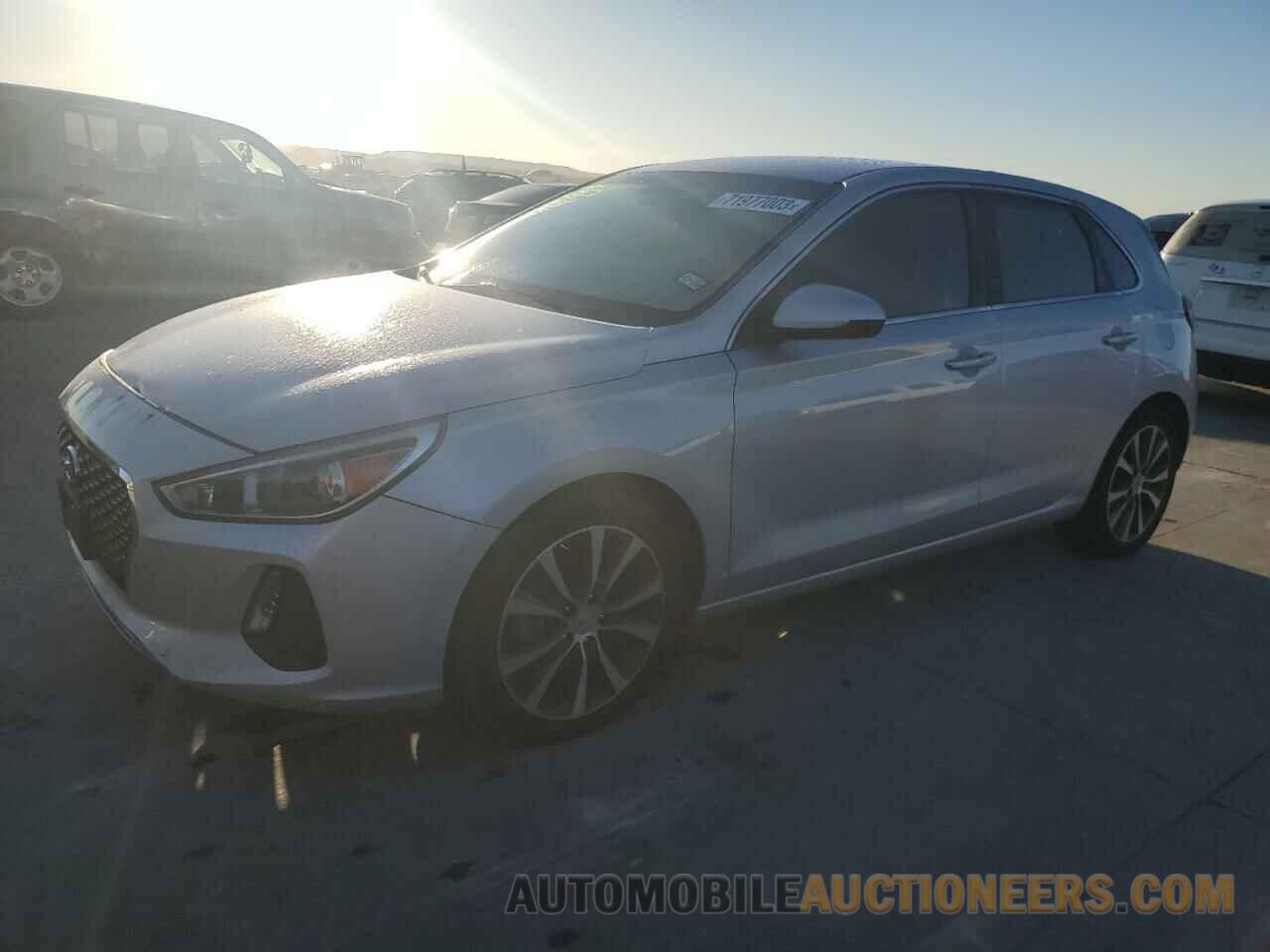 KMHH35LE4JU009983 HYUNDAI ELANTRA 2018