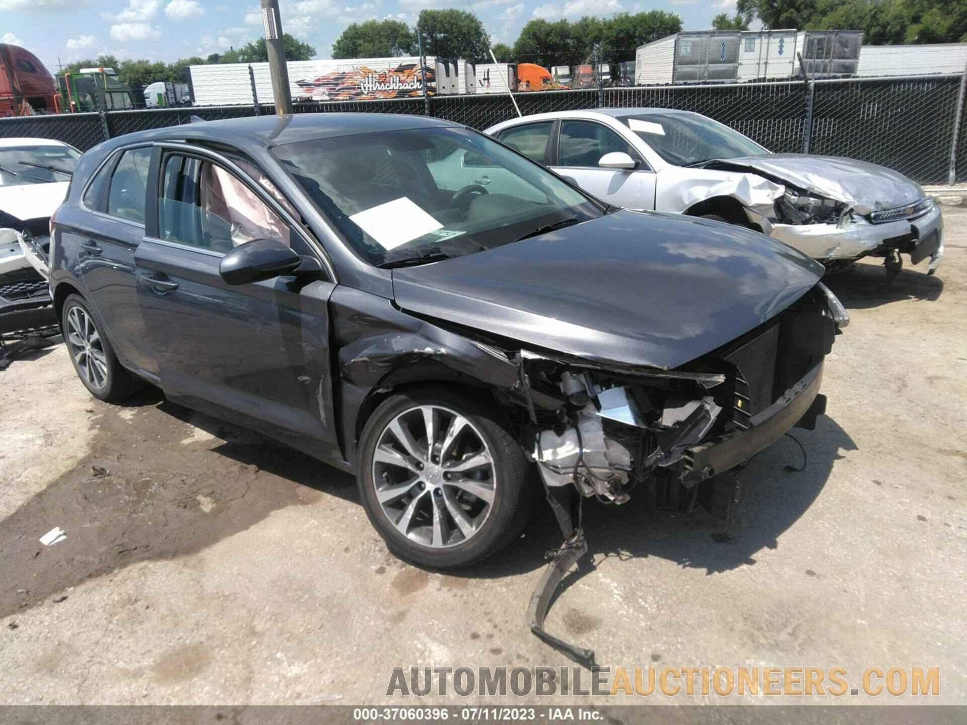 KMHH35LE4JU081072 HYUNDAI ELANTRA GT 2018