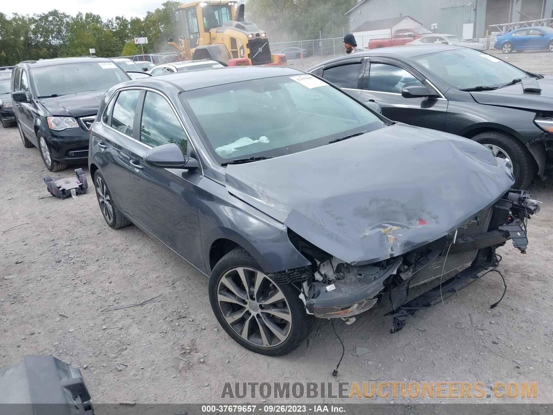 KMHH35LE7JU074343 HYUNDAI ELANTRA GT 2018