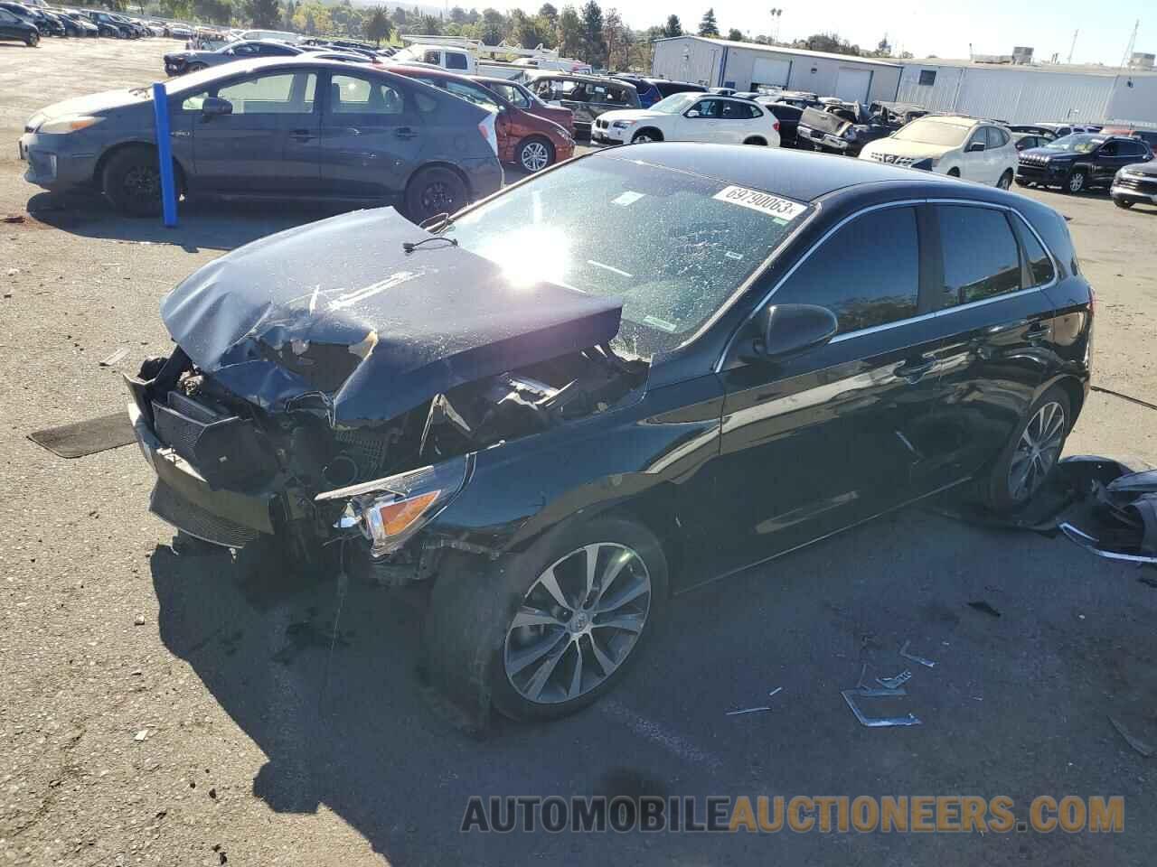 KMHH35LE9JU012829 HYUNDAI ELANTRA 2018