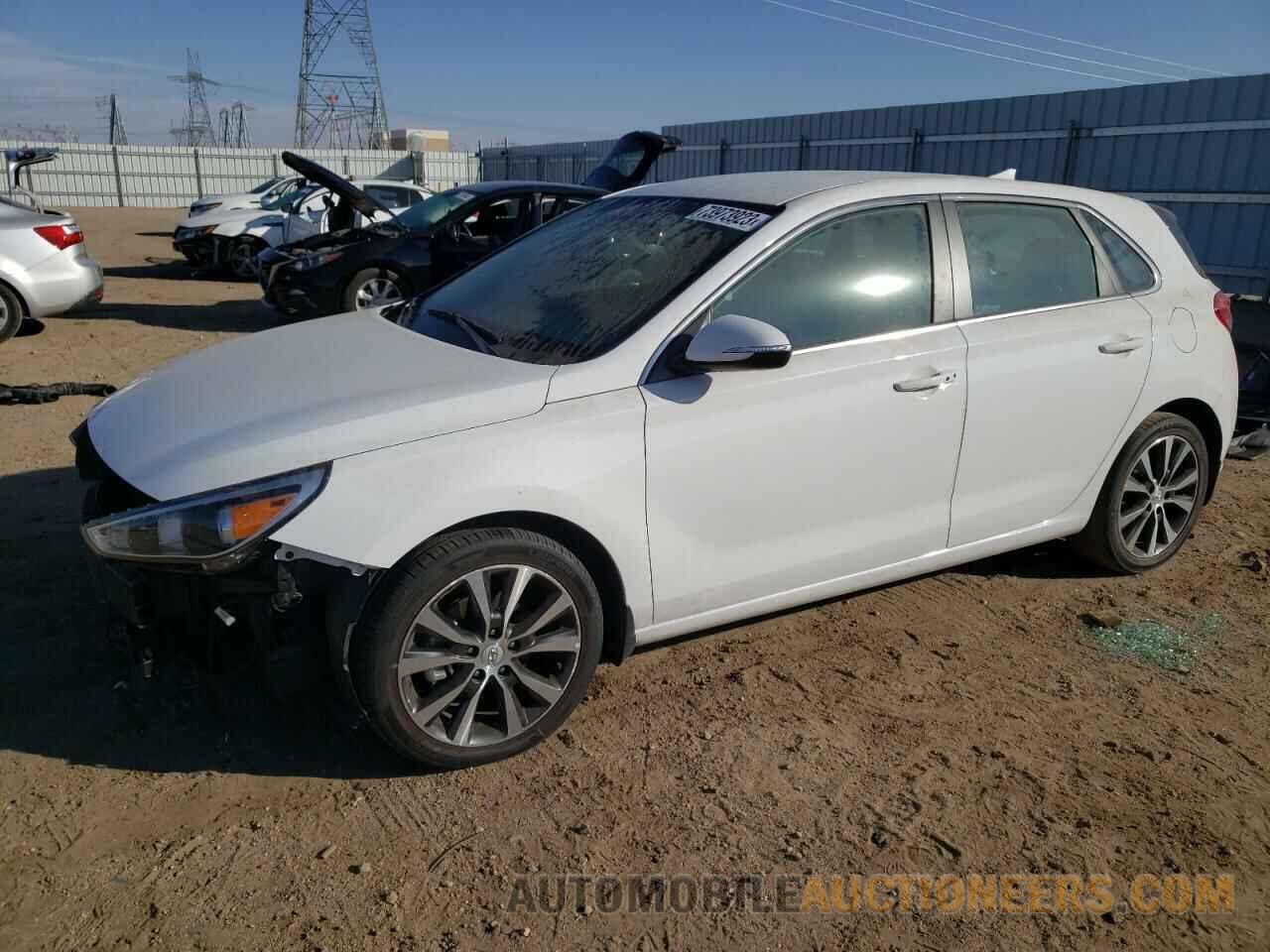 KMHH35LE9JU032000 HYUNDAI ELANTRA 2018