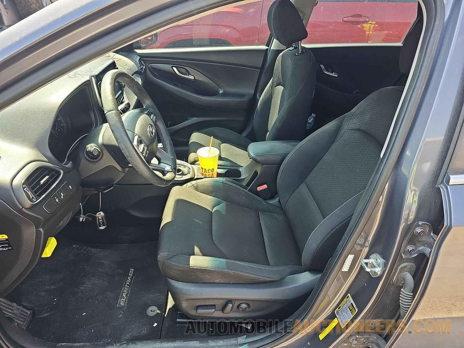 KMHH35LE9JU070813 Hyundai Elantra GT 2018