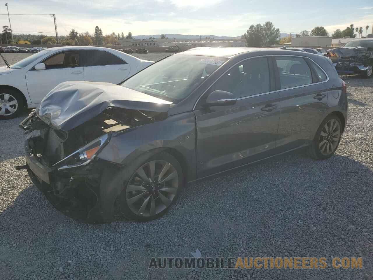 KMHH55LC9JU015416 HYUNDAI ELANTRA 2018