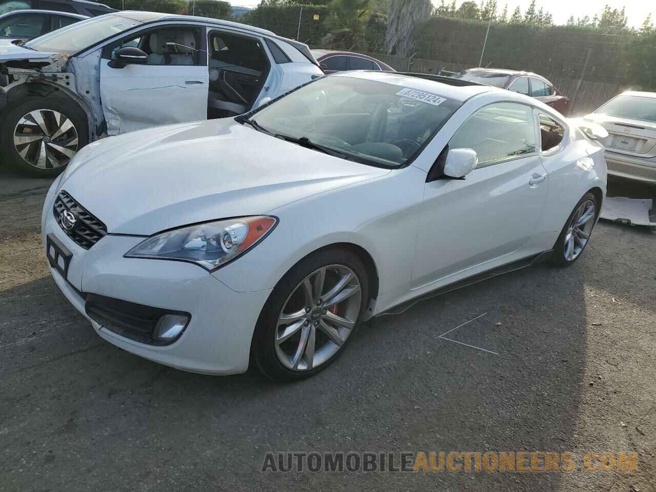 KMHHU6KH1BU042889 HYUNDAI GENESIS 2011