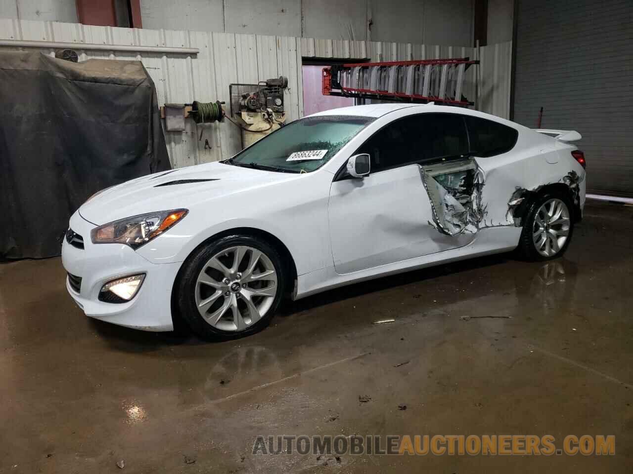 KMHHU6KJ3FU123515 HYUNDAI GENESIS 2015