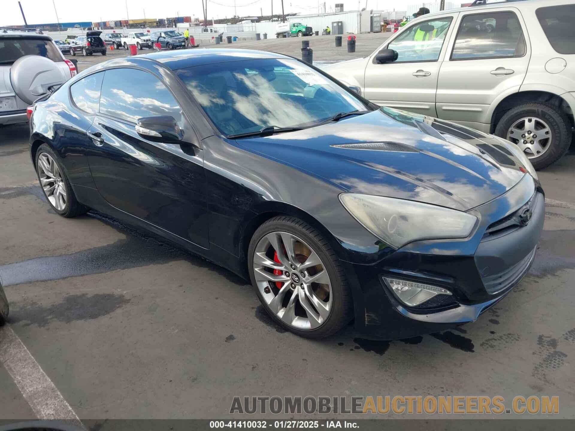 KMHHU6KJXDU093233 HYUNDAI GENESIS 2013