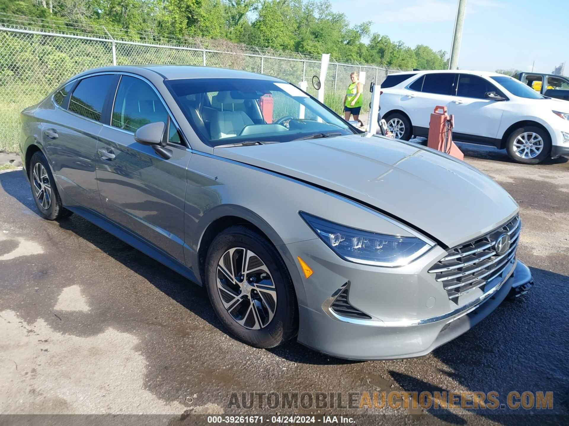 KMHL24JJ8PA061439 HYUNDAI SONATA HYBRID 2023