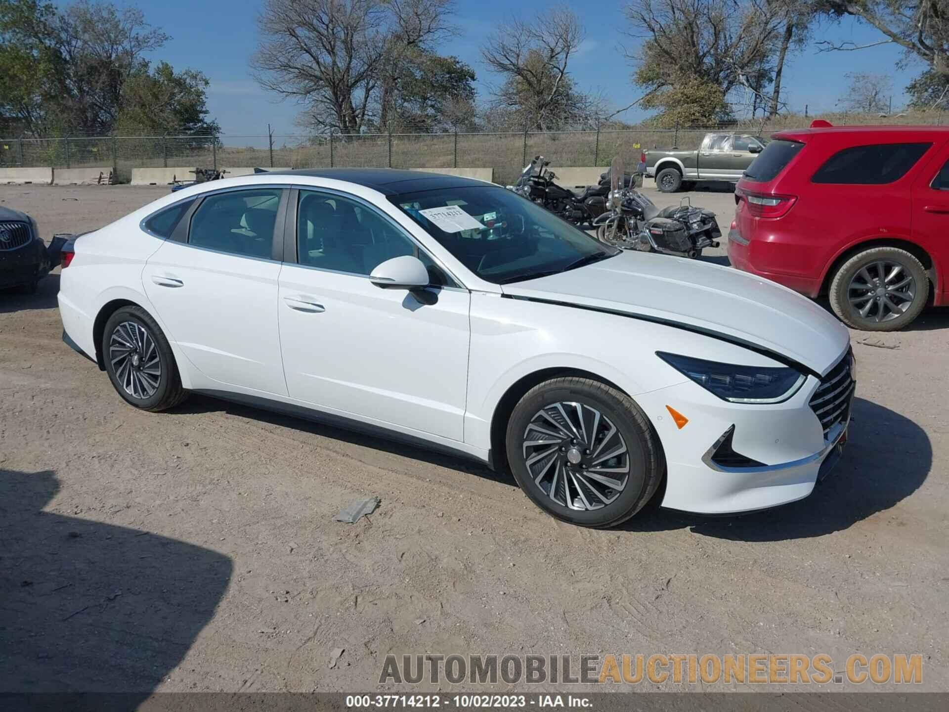 KMHL54JJ1PA055571 HYUNDAI SONATA HYBRID 2023