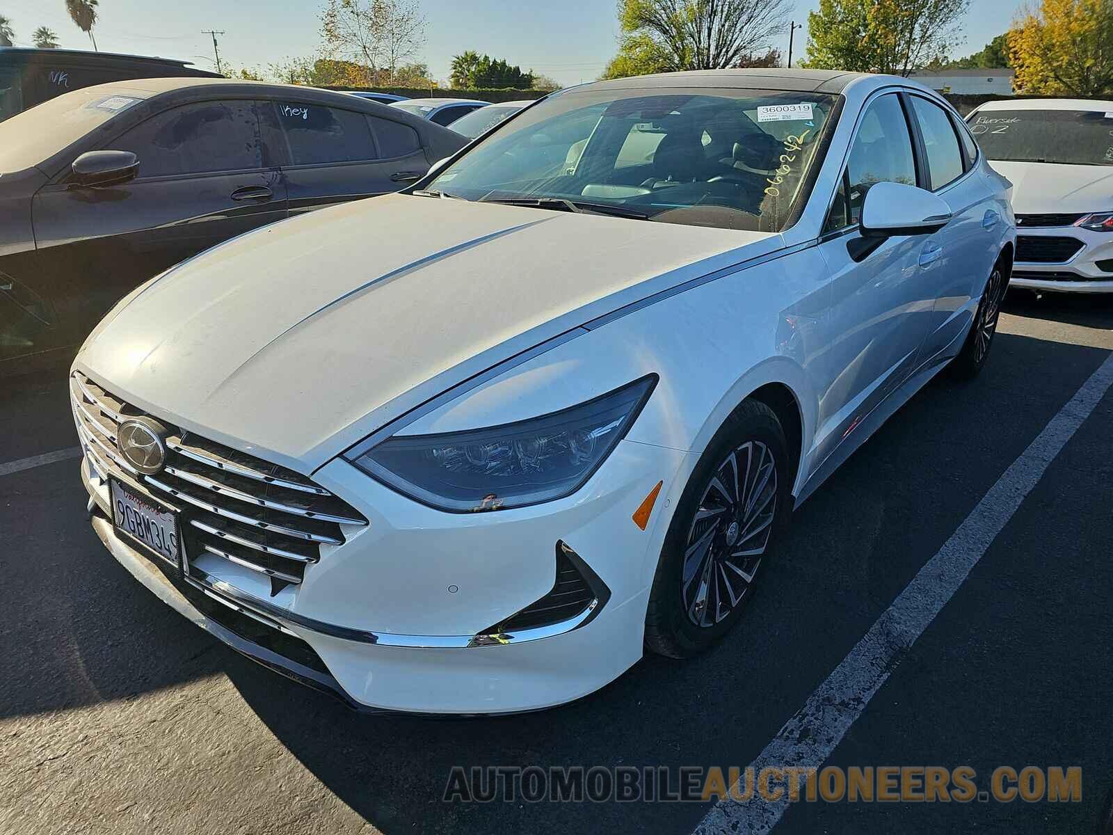 KMHL54JJ4PA066242 Hyundai Sonata Hybrid 2023