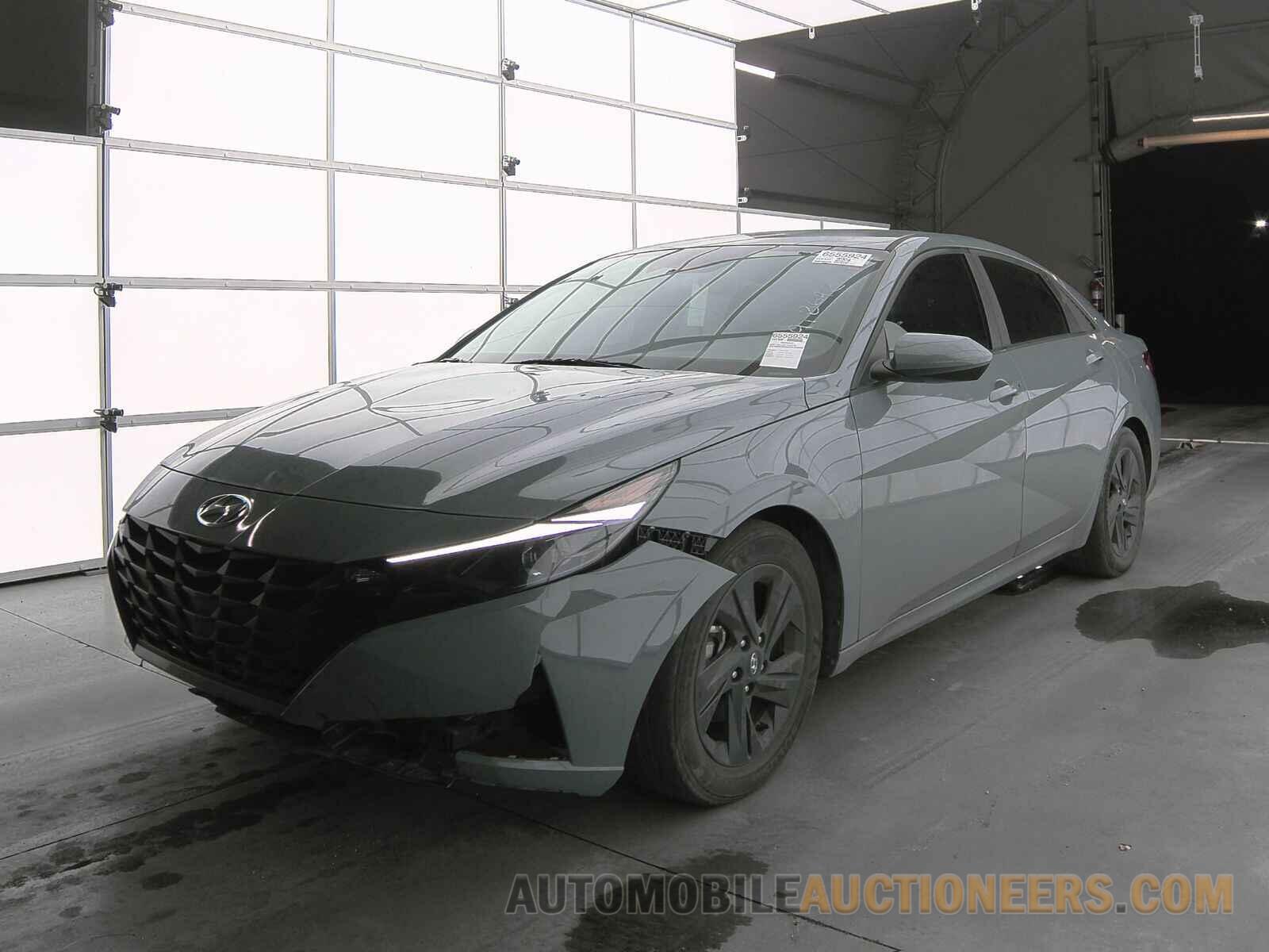 KMHLM4AG0MU209432 Hyundai Elantra 2021