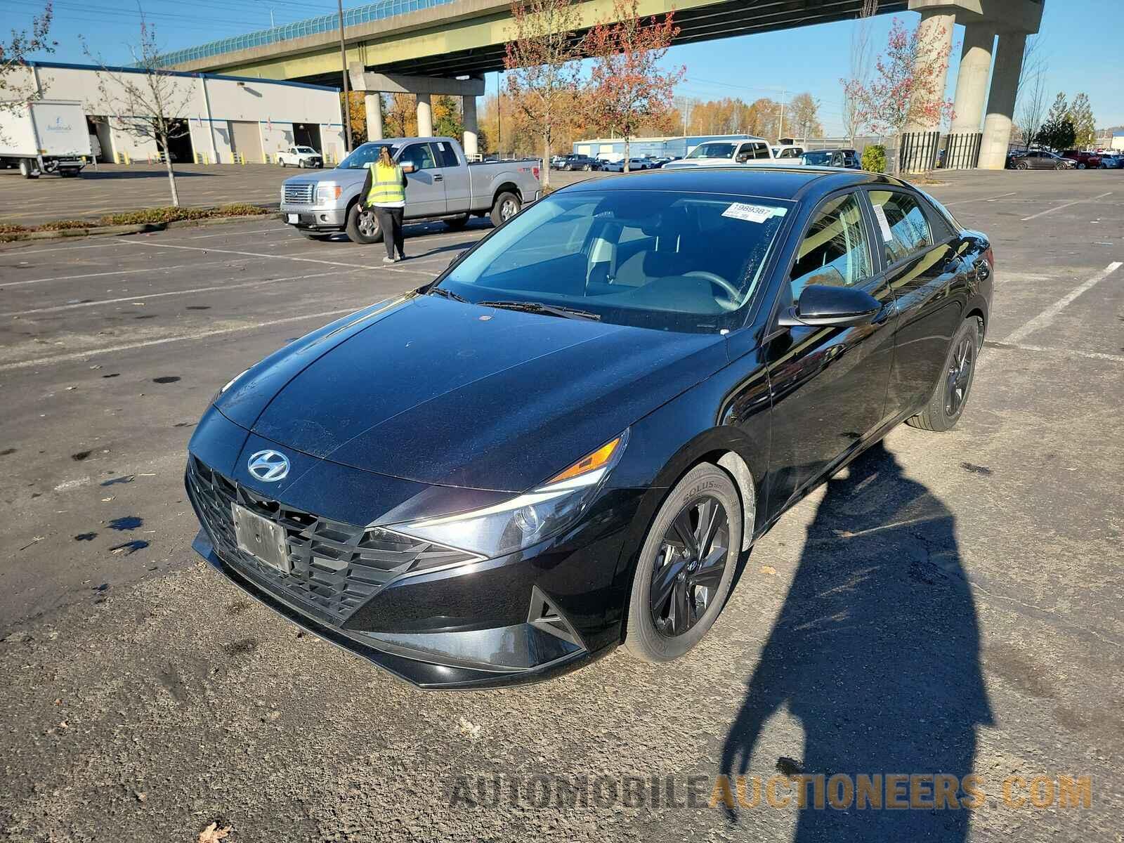 KMHLM4AG1MU155154 Hyundai Elantra 2021