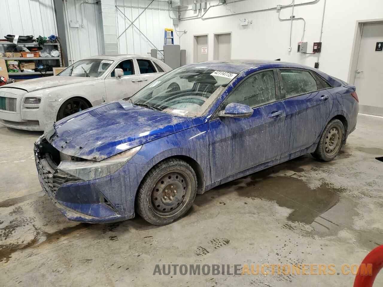 KMHLM4AG1NU215628 HYUNDAI ELANTRA 2022