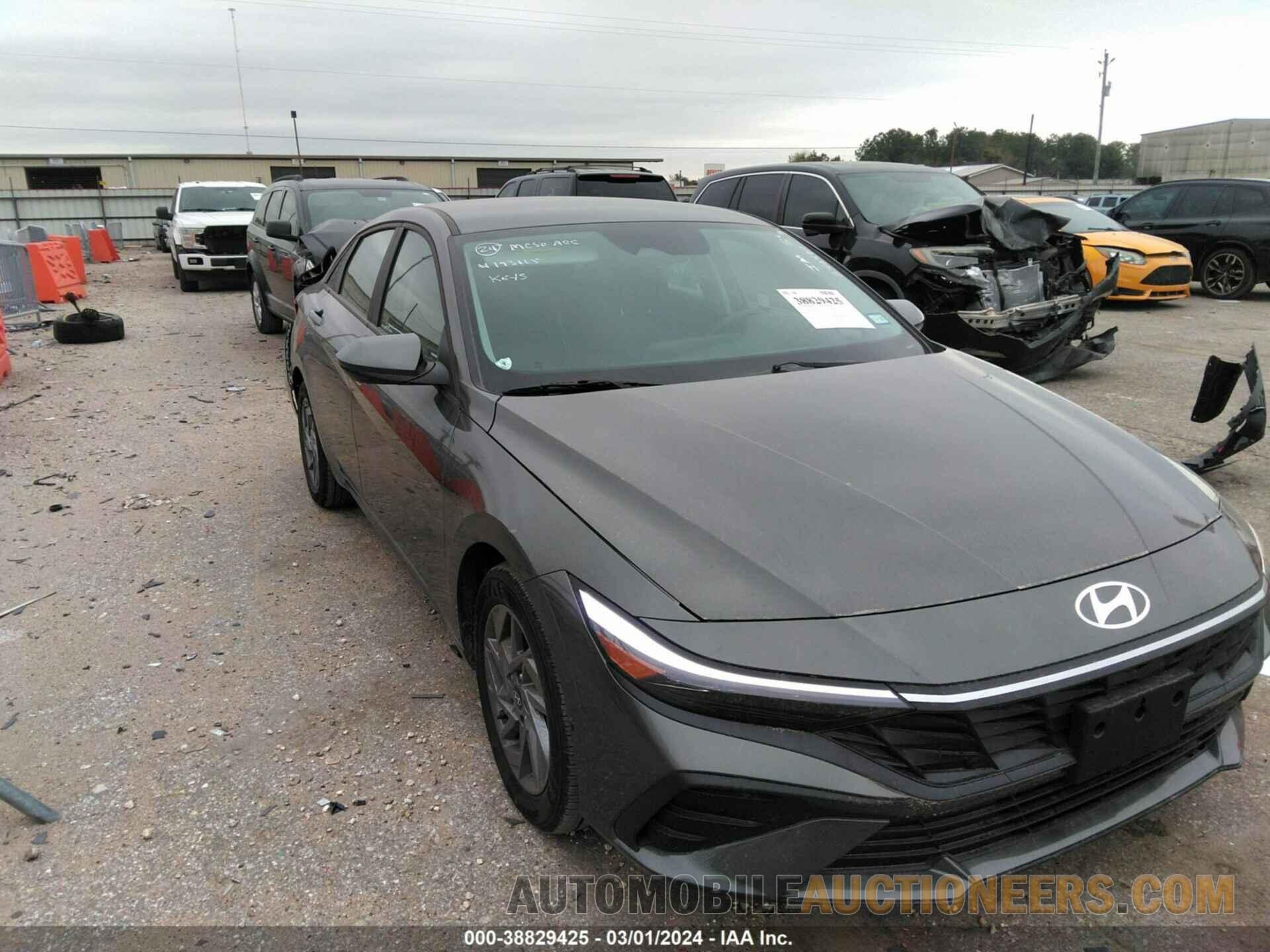 KMHLM4DG3RU646490 HYUNDAI ELANTRA 2024