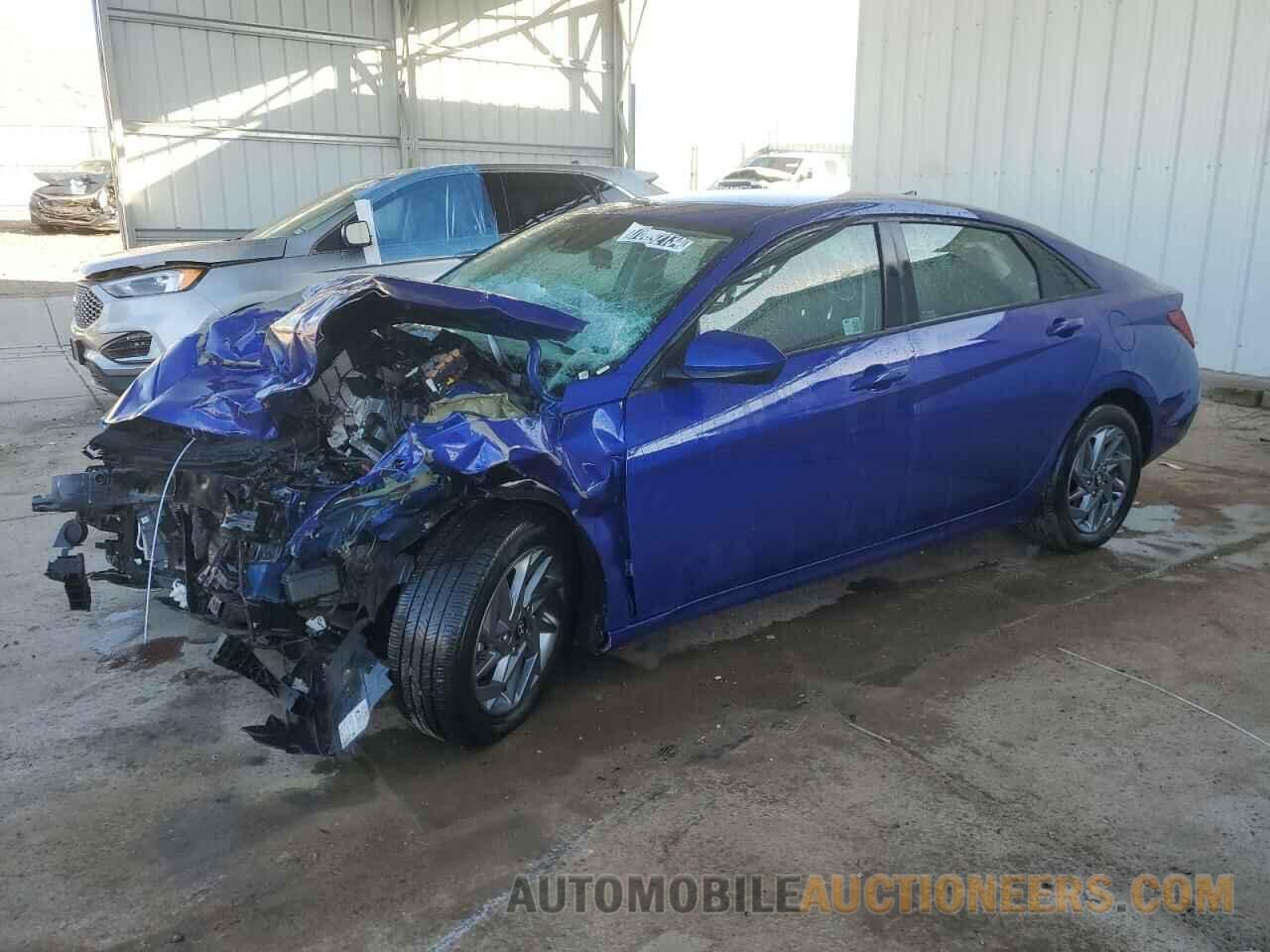 KMHLM4DG3RU695396 HYUNDAI ELANTRA 2024