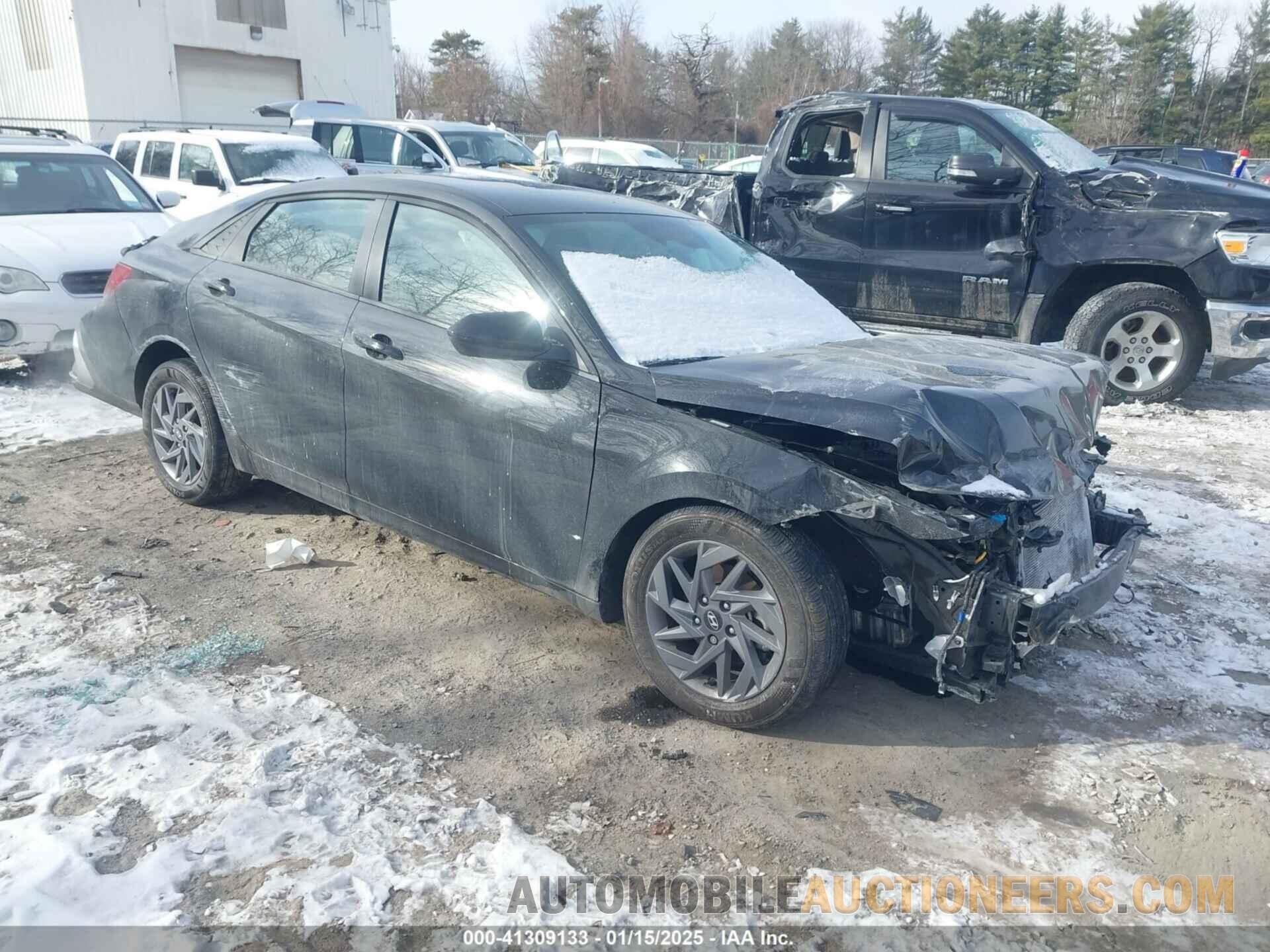 KMHLM4DG3RU727957 HYUNDAI ELANTRA 2024