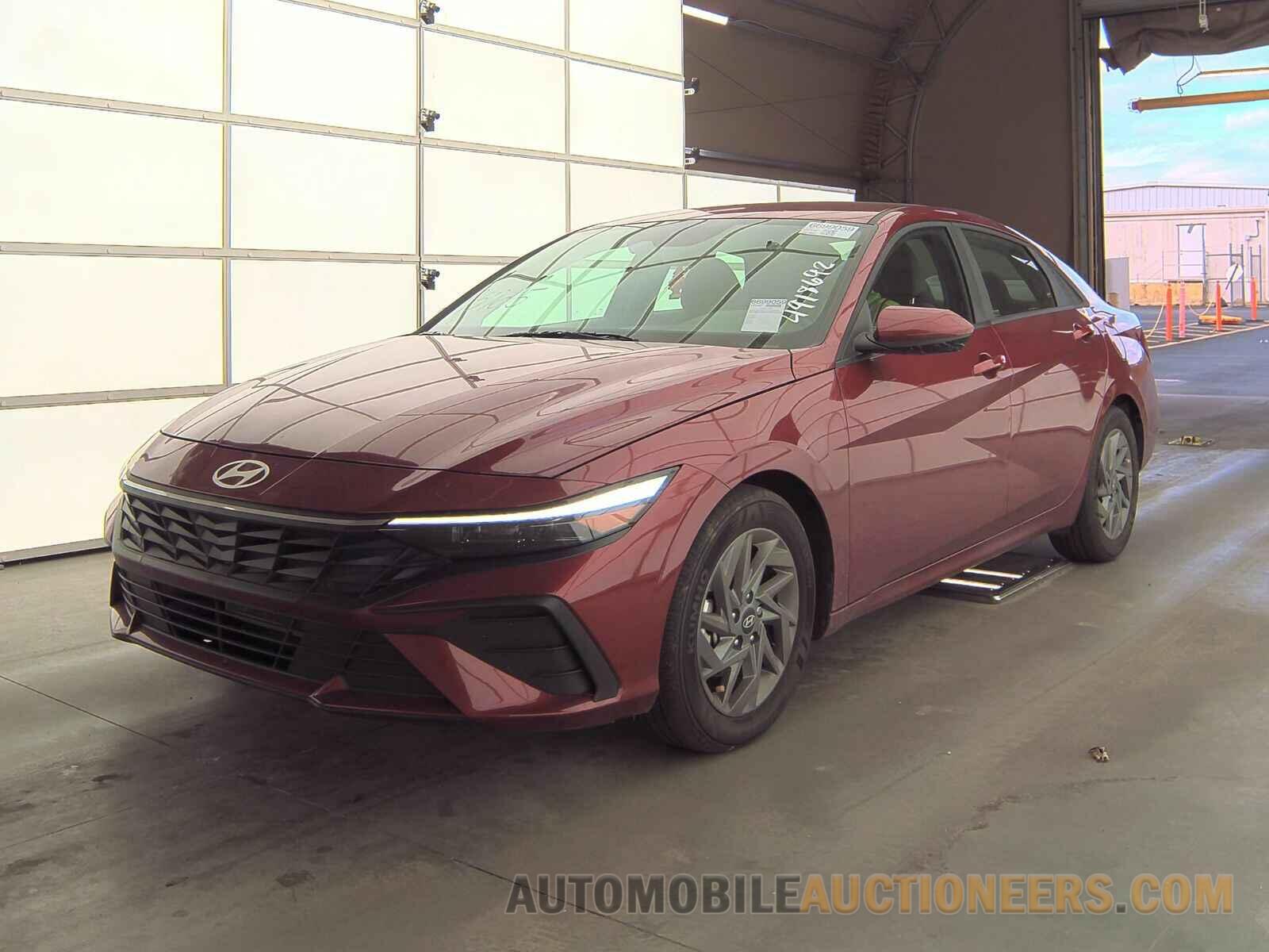 KMHLM4DG4RU757615 Hyundai Elantra 2024