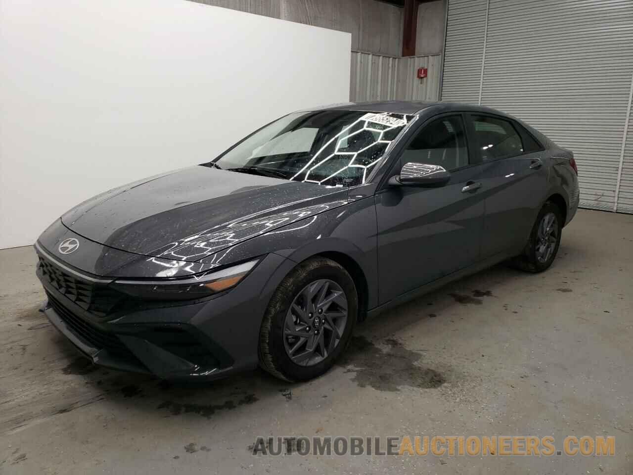 KMHLM4DG5RU776819 HYUNDAI ELANTRA 2024