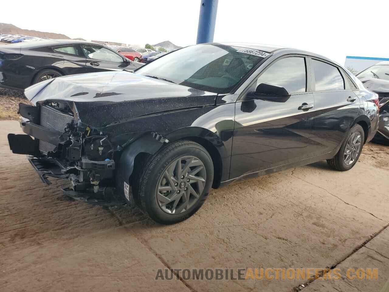 KMHLM4DG8RU659011 HYUNDAI ELANTRA 2024