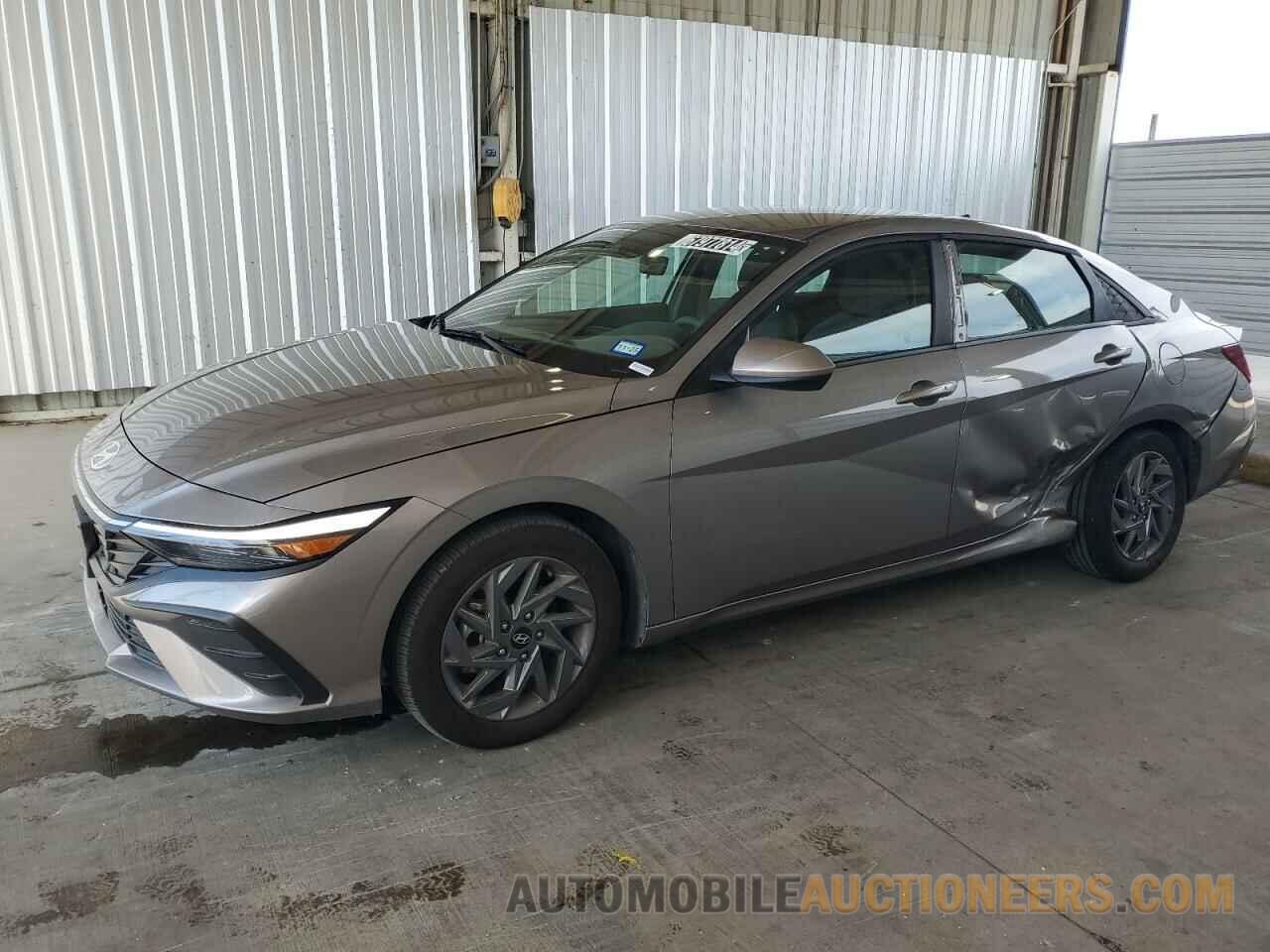 KMHLM4DG8RU672129 HYUNDAI ELANTRA 2024