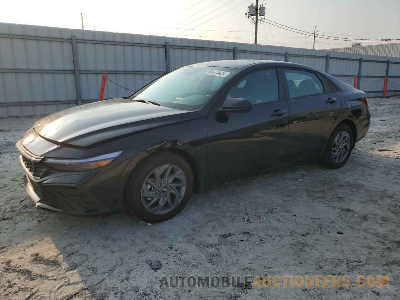 KMHLM4DG8RU757018 HYUNDAI ELANTRA 2024