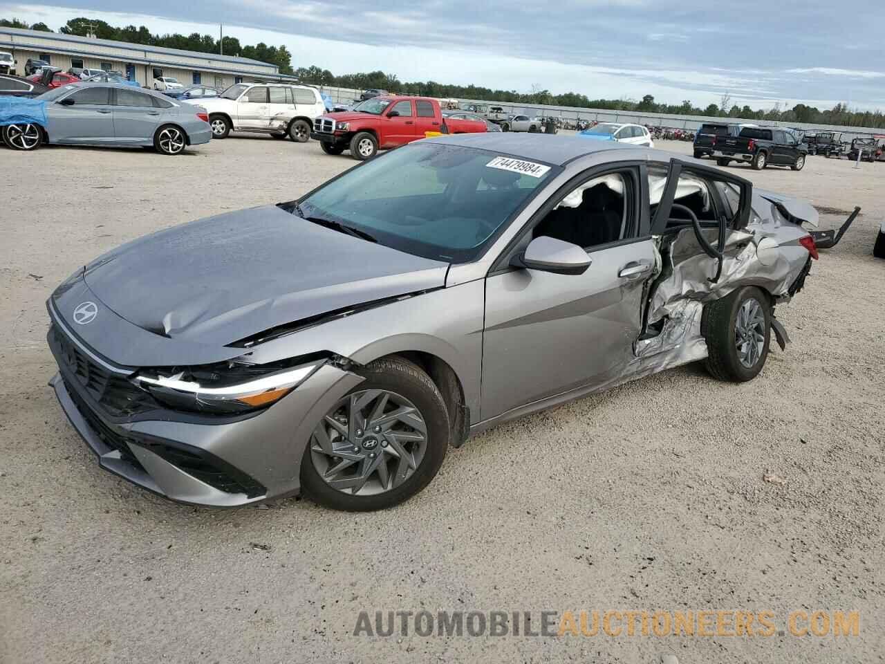 KMHLM4DG8RU771470 HYUNDAI ELANTRA 2024