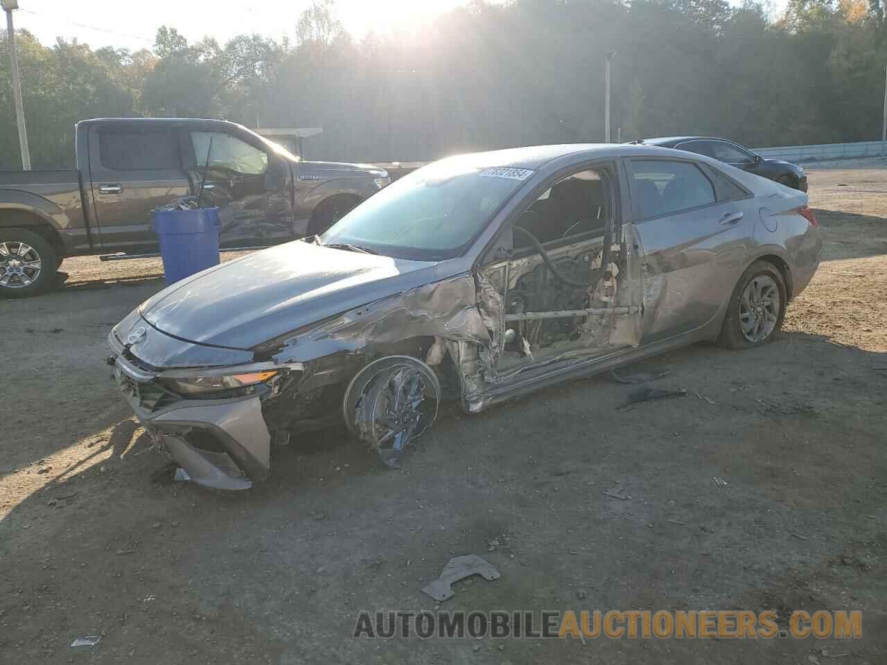 KMHLM4DG9RU716428 HYUNDAI ELANTRA 2024