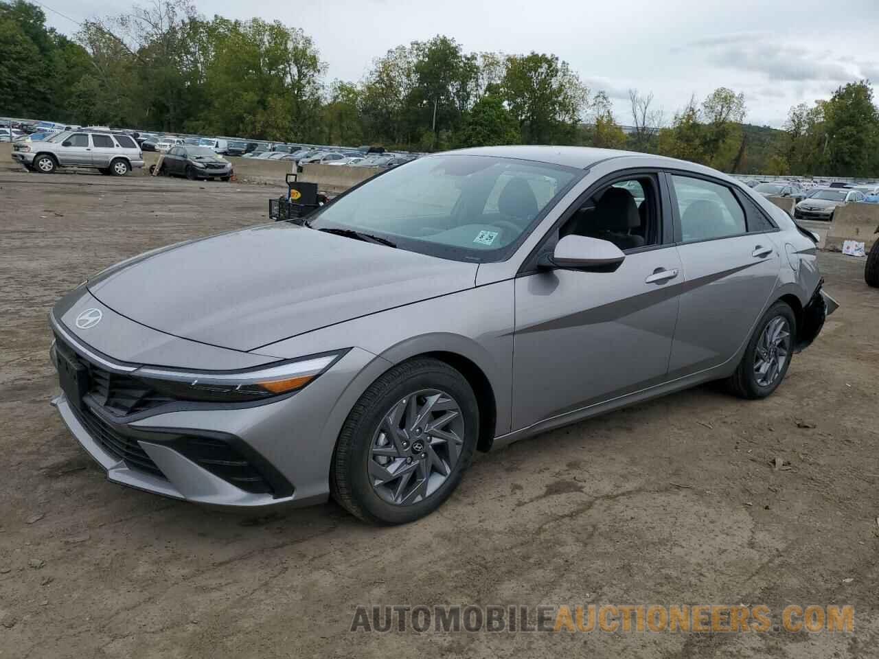 KMHLM4DG9RU812818 HYUNDAI ELANTRA 2024