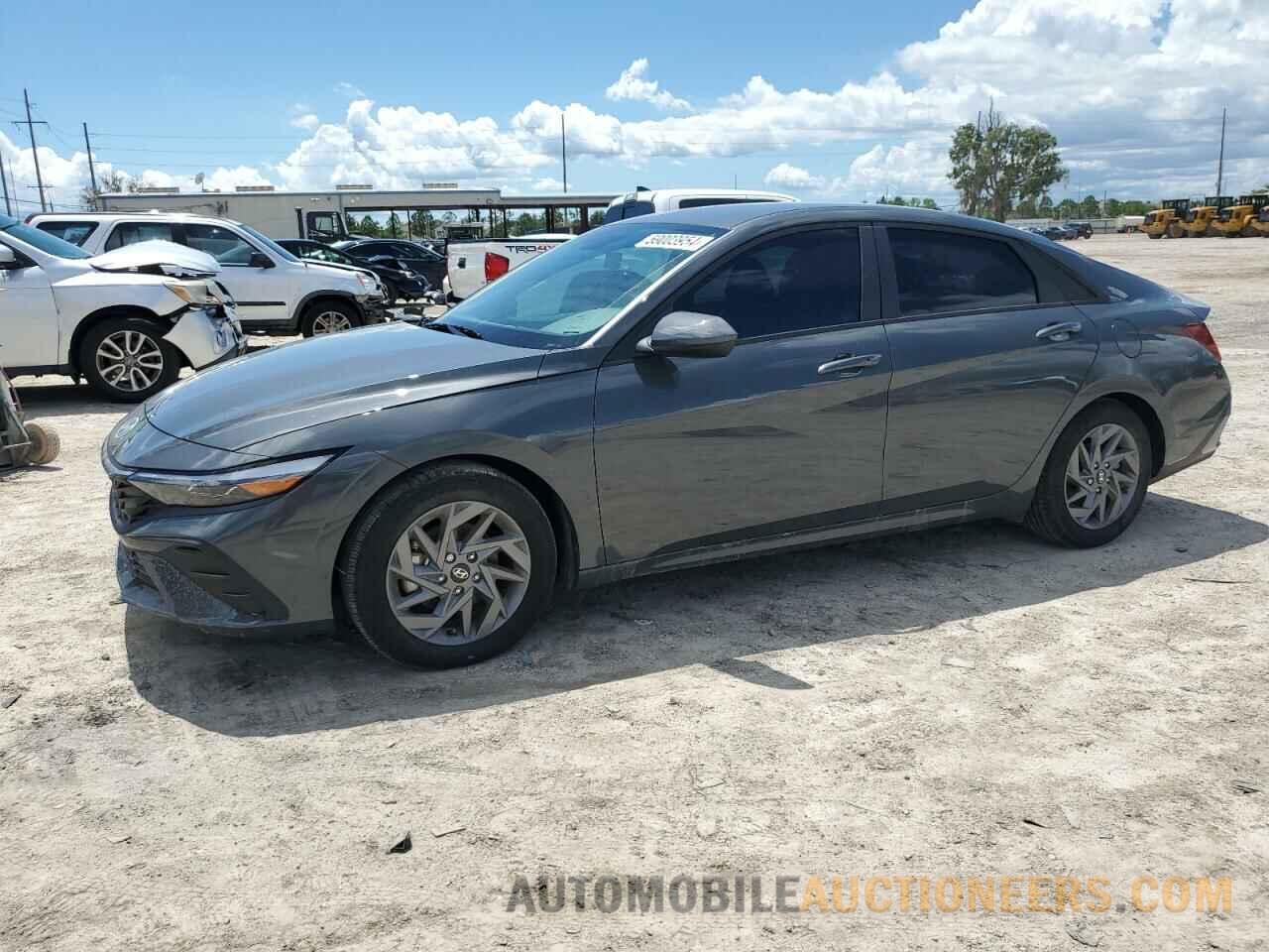 KMHLM4DGXRU657549 HYUNDAI ELANTRA 2024