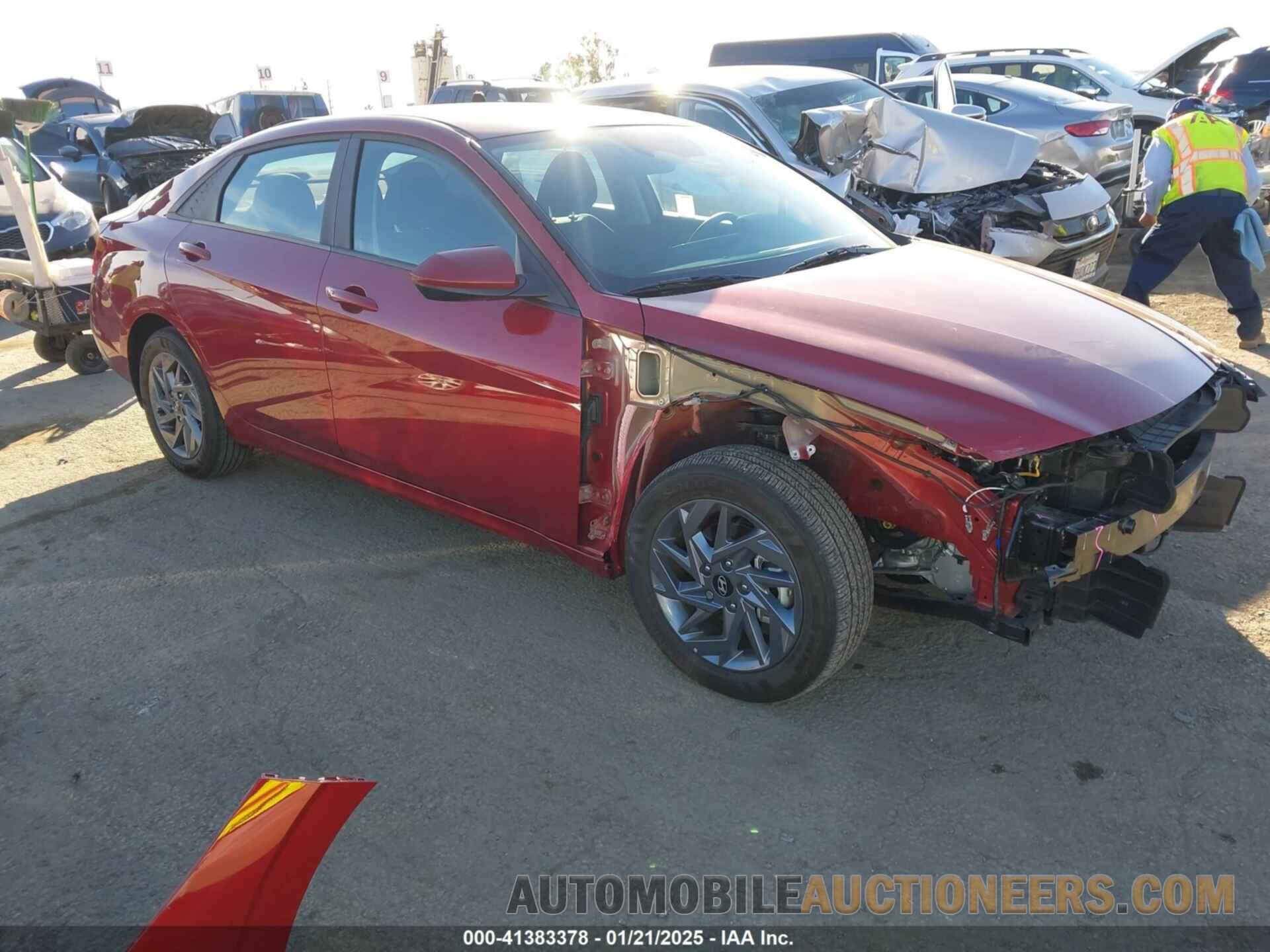 KMHLM4DJ2RU097117 HYUNDAI ELANTRA HYBRID 2024