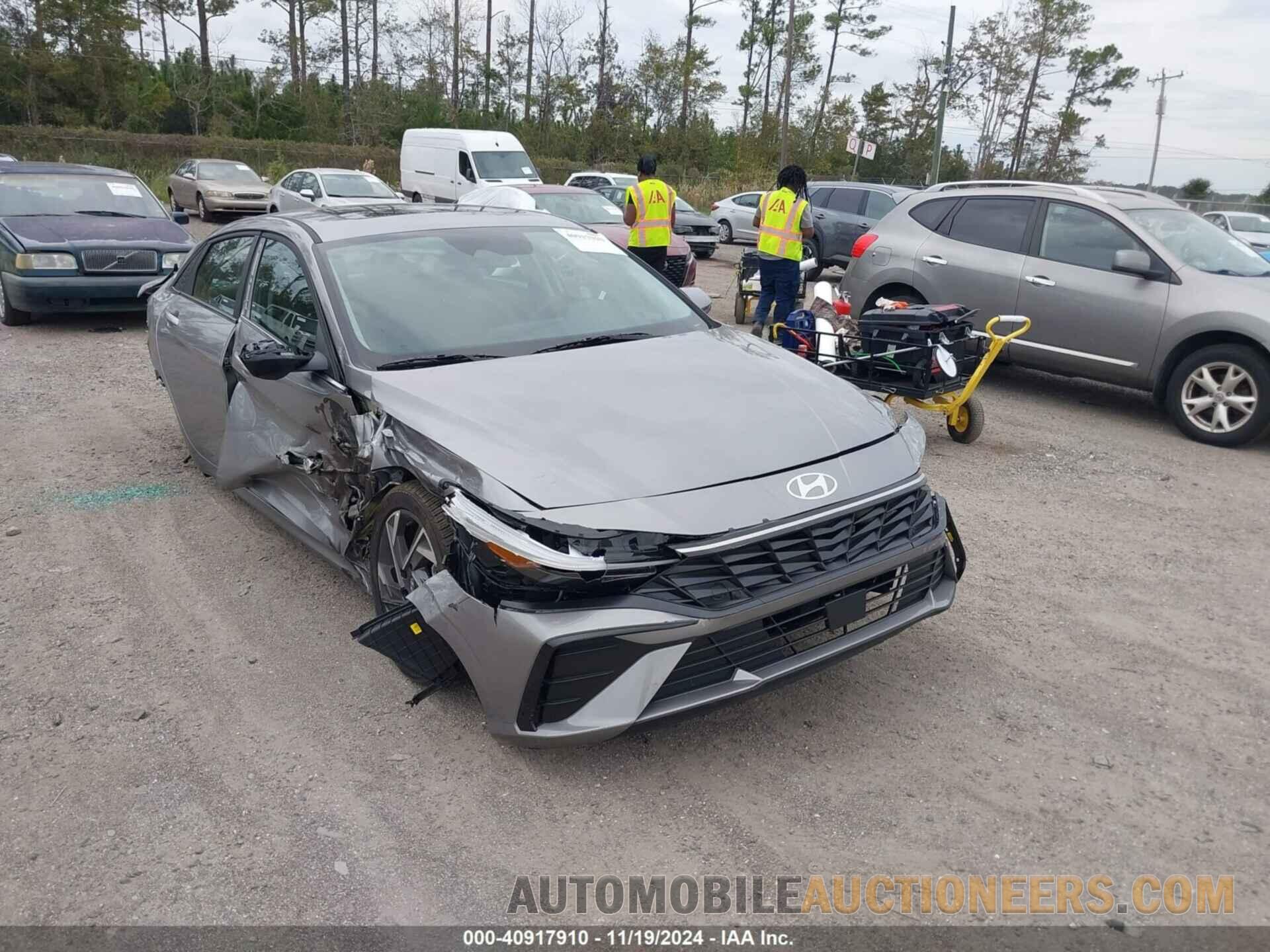 KMHLP4DG3SU885292 HYUNDAI ELANTRA 2025