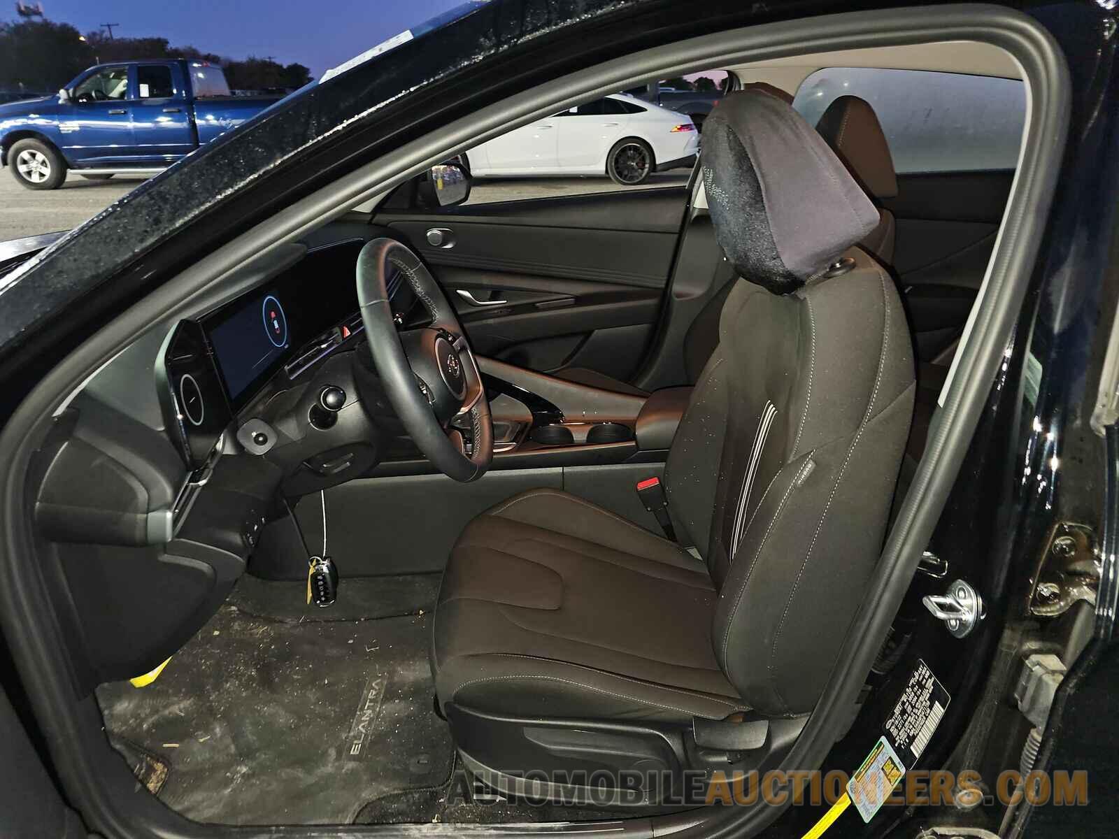 KMHLS4AG4PU471738 Hyundai Elantra 2023