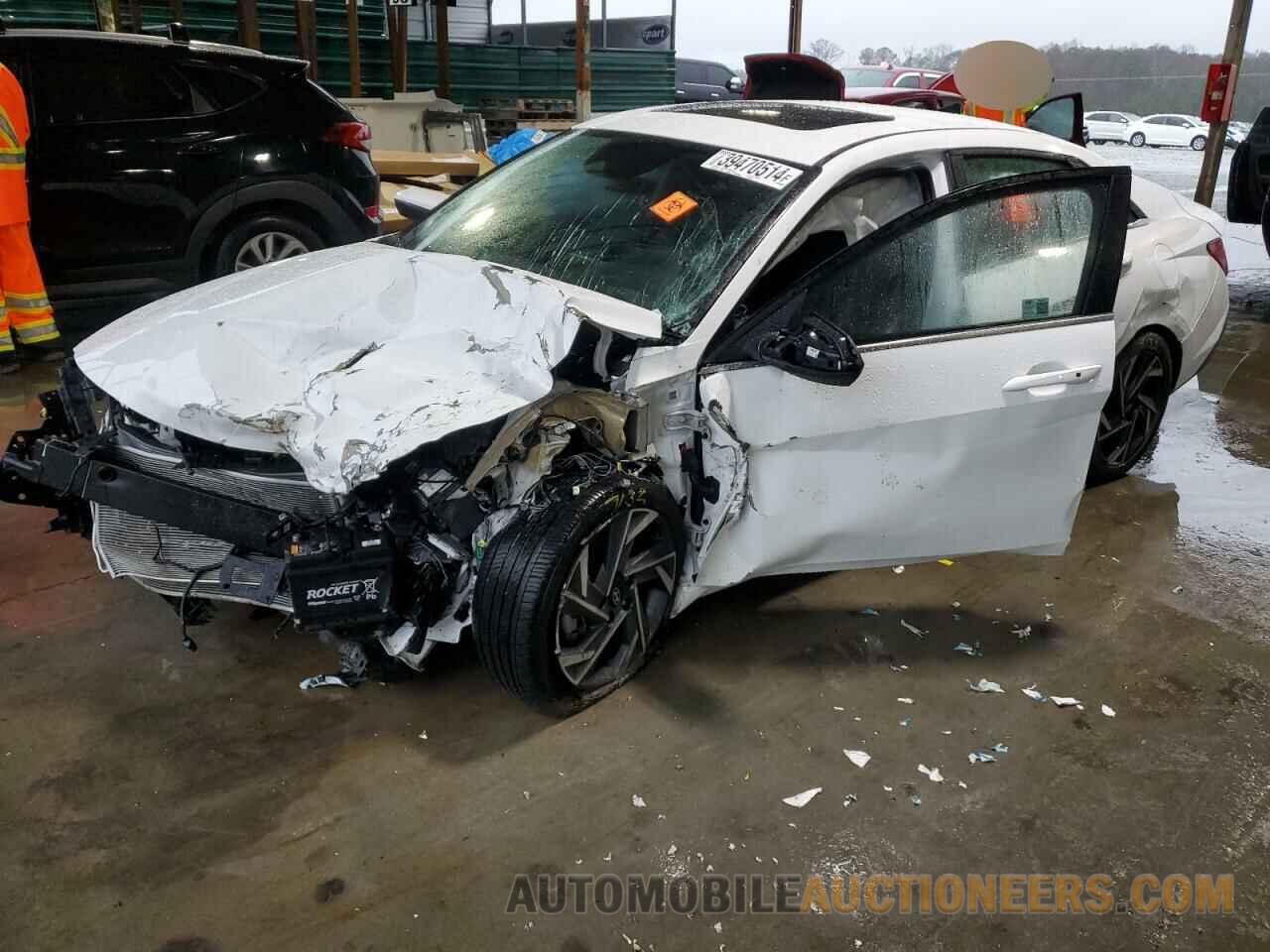 KMHLS4DG1RU653590 HYUNDAI ELANTRA 2024