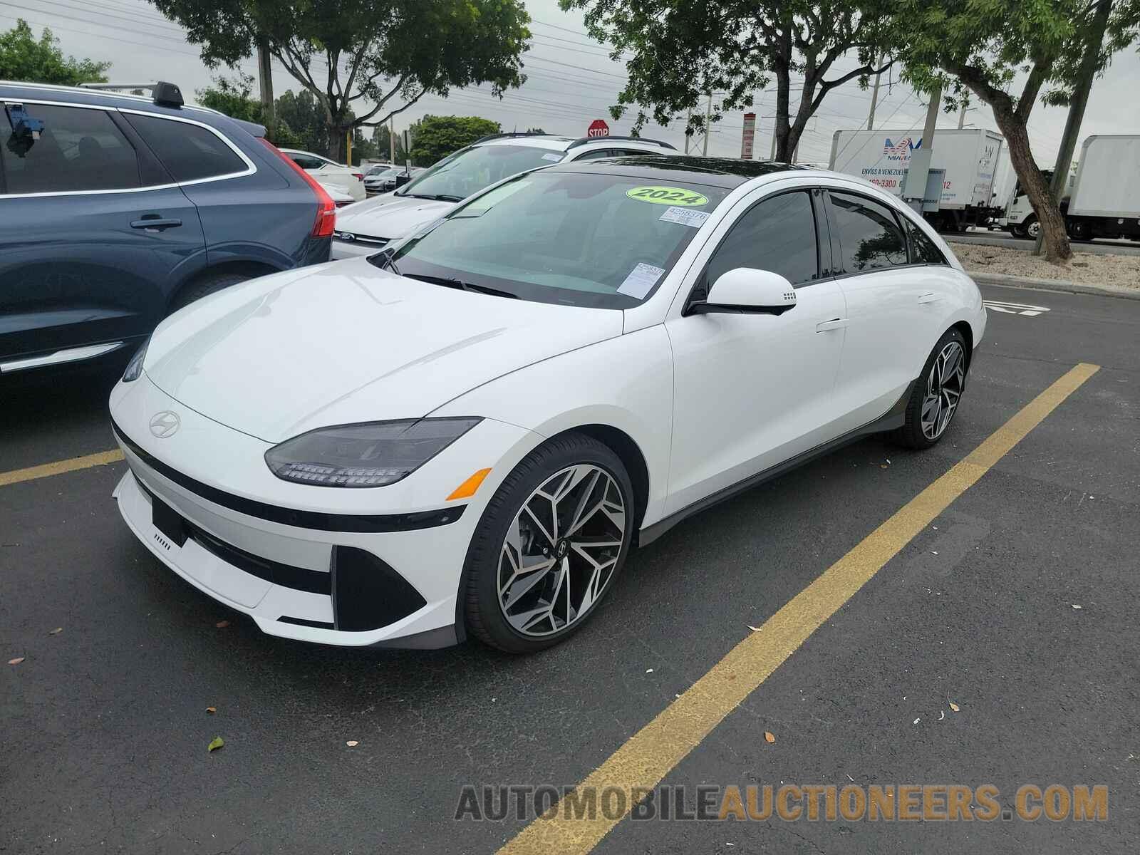 KMHM54AAXRA071565 Hyundai IONIQ 2024