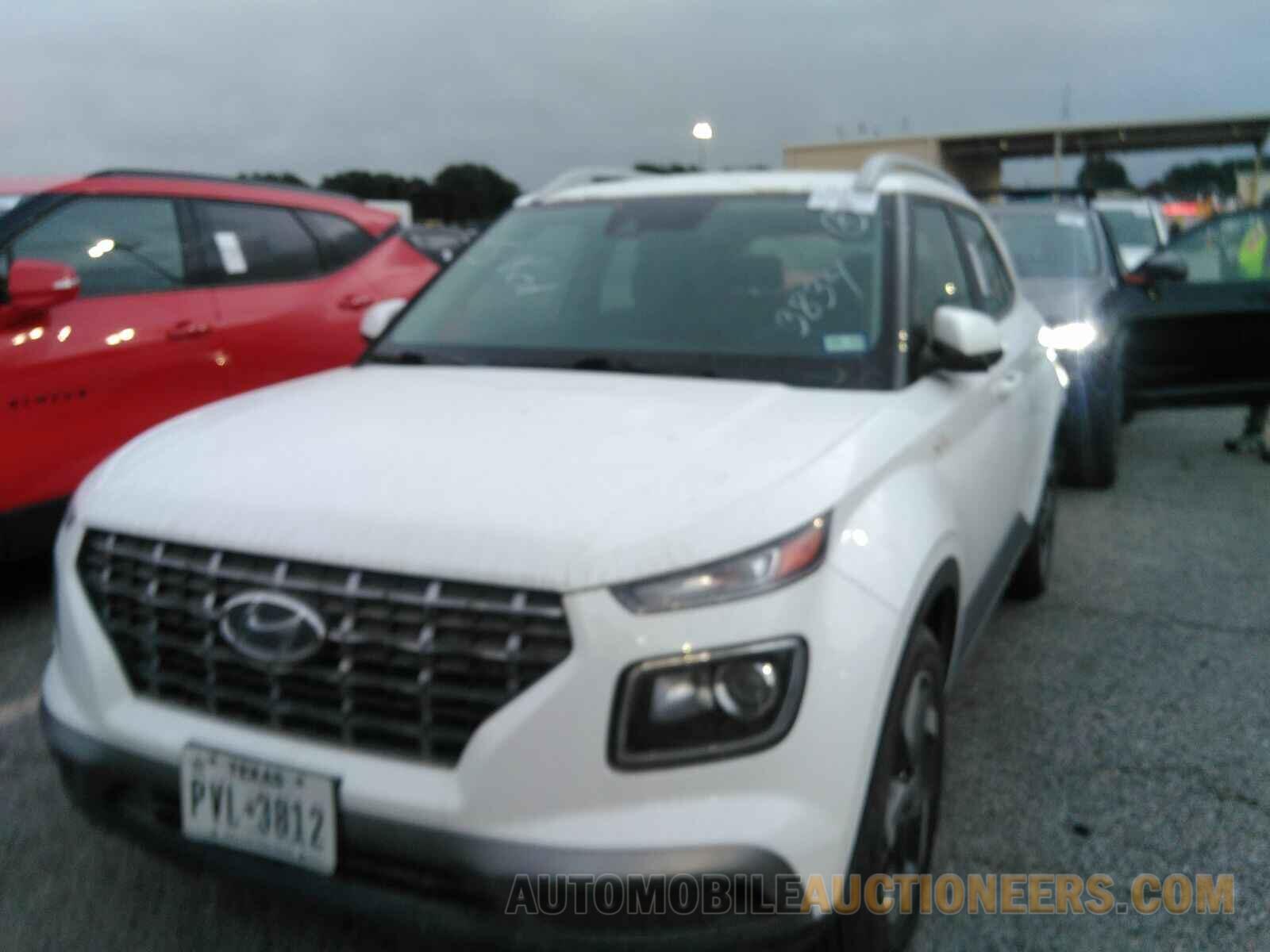 KMHRC8A39MU113834 Hyundai Venue 2021