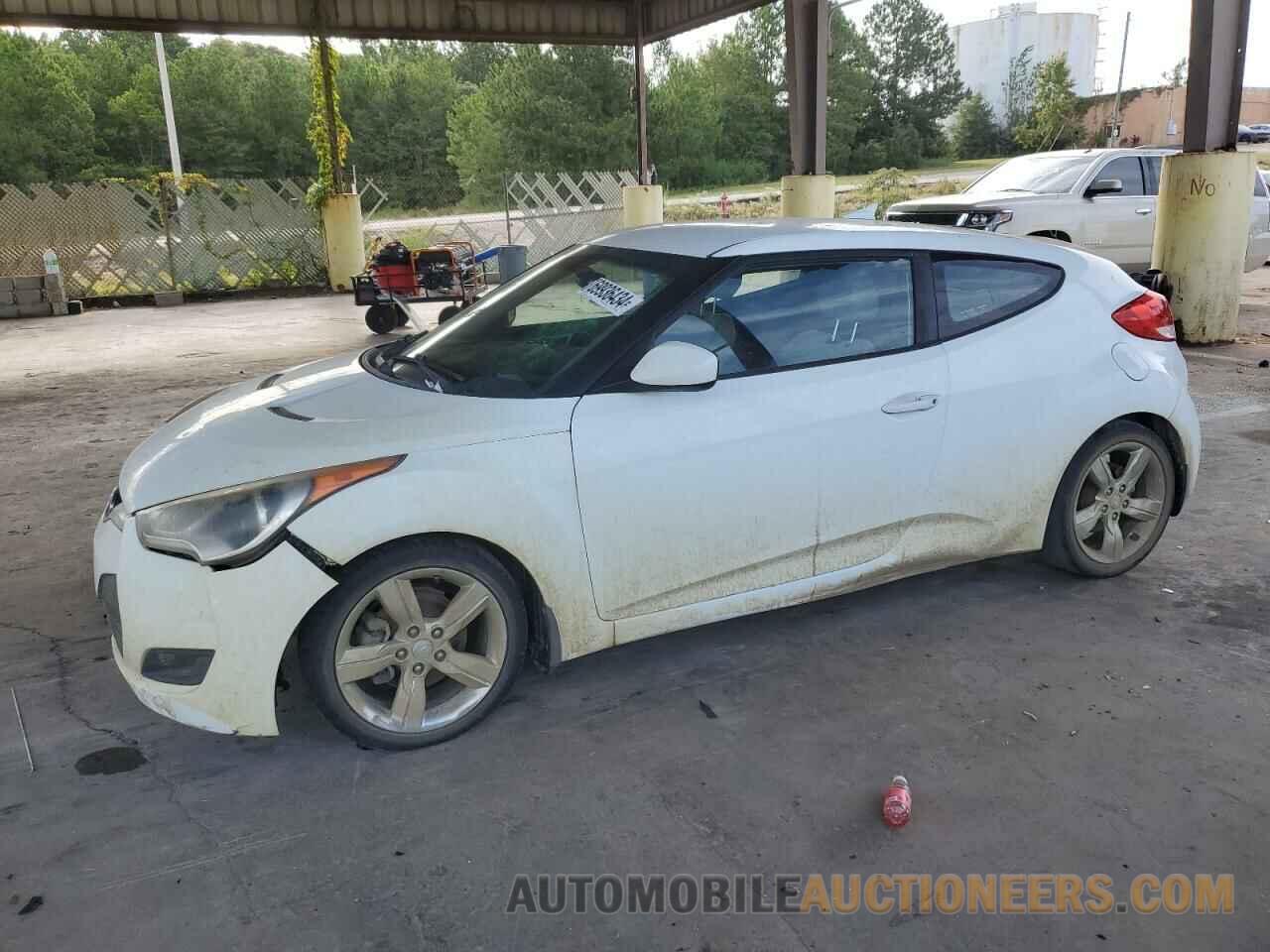 KMHTC6AD0DU148961 HYUNDAI VELOSTER 2013