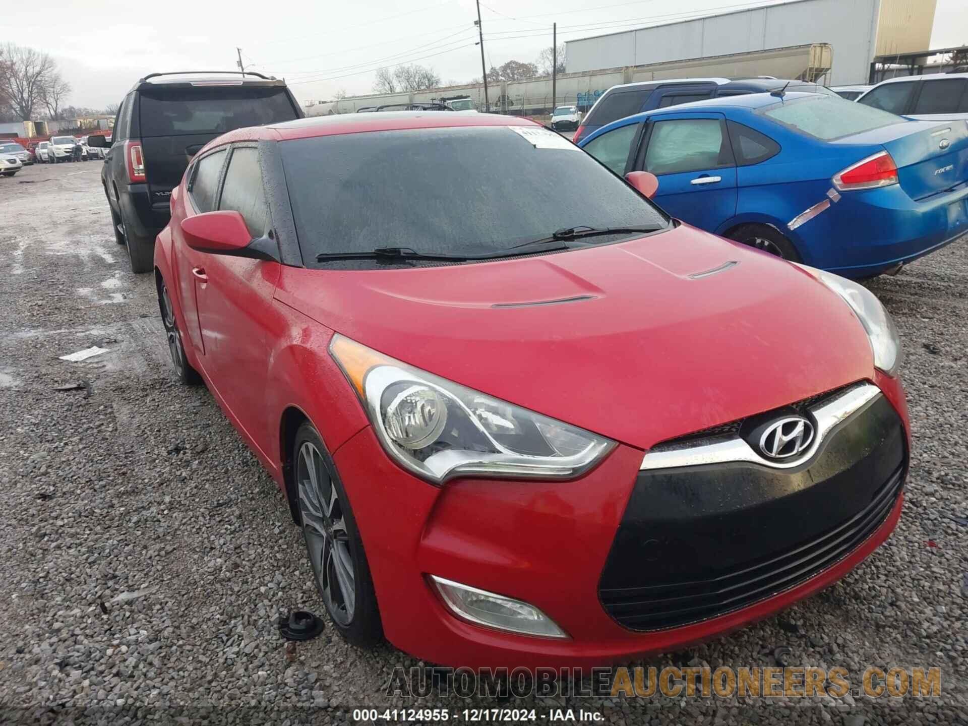 KMHTC6AD1DU113779 HYUNDAI VELOSTER 2013