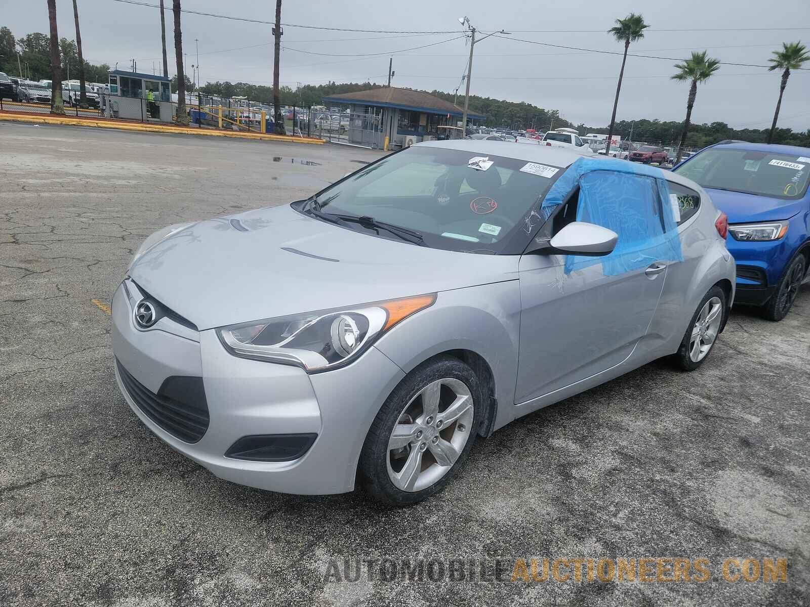 KMHTC6AD2FU243394 Hyundai  2015