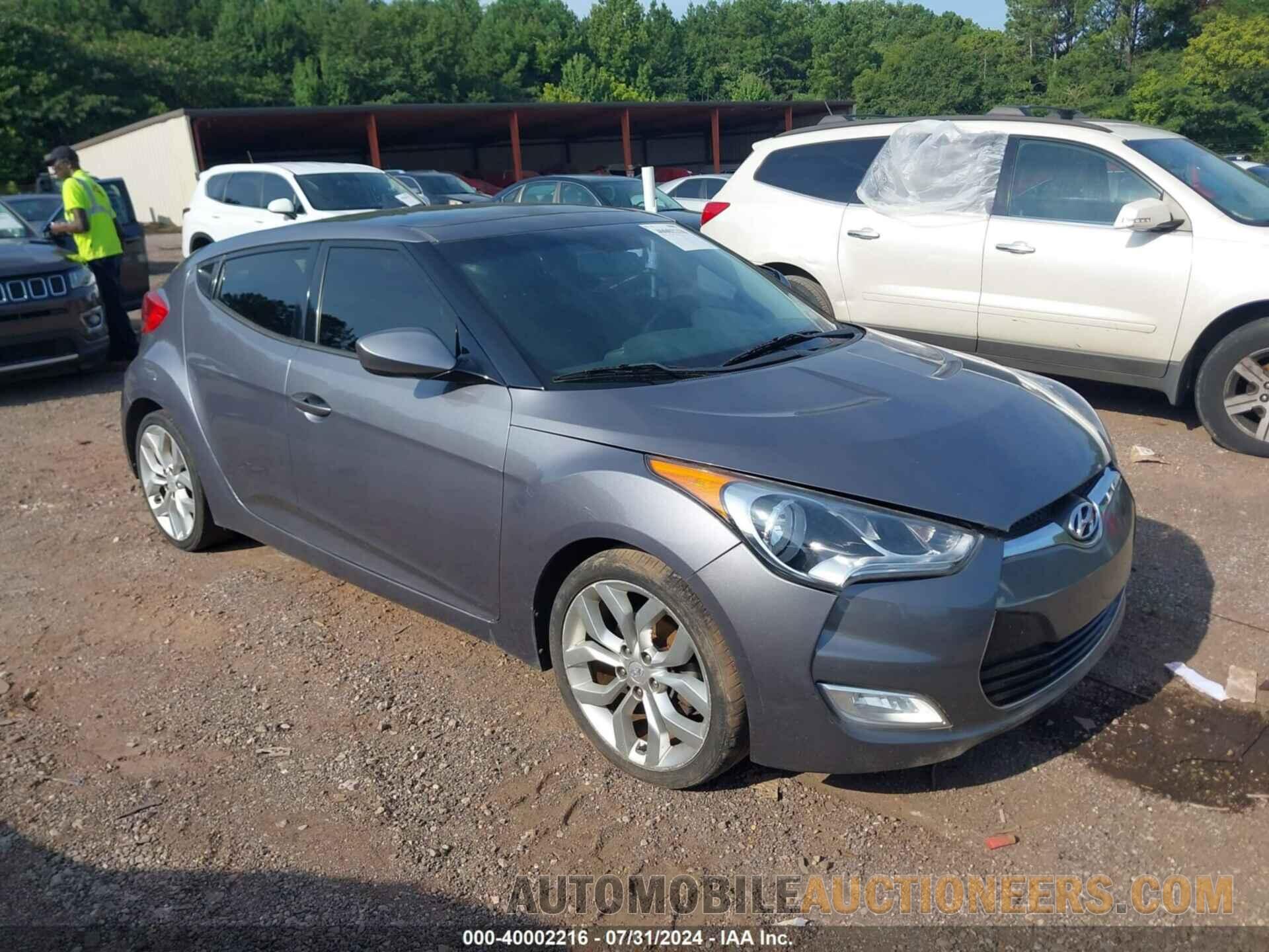 KMHTC6AD3DU132821 HYUNDAI VELOSTER 2013