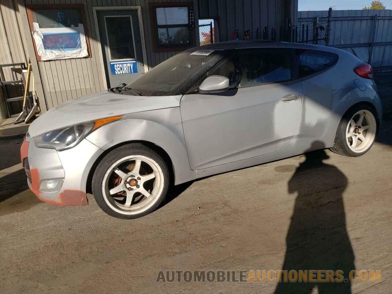 KMHTC6AD3GU265826 HYUNDAI VELOSTER 2016