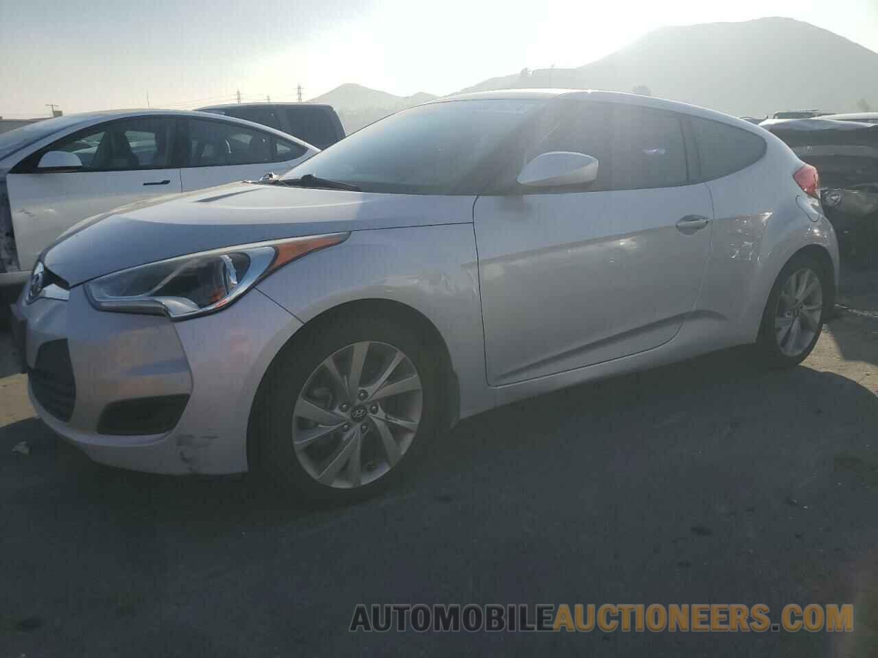 KMHTC6AD3GU285879 HYUNDAI VELOSTER 2016