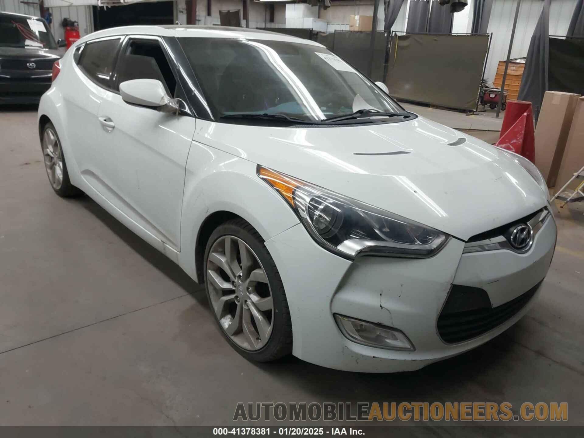 KMHTC6AD4CU067623 HYUNDAI VELOSTER 2012