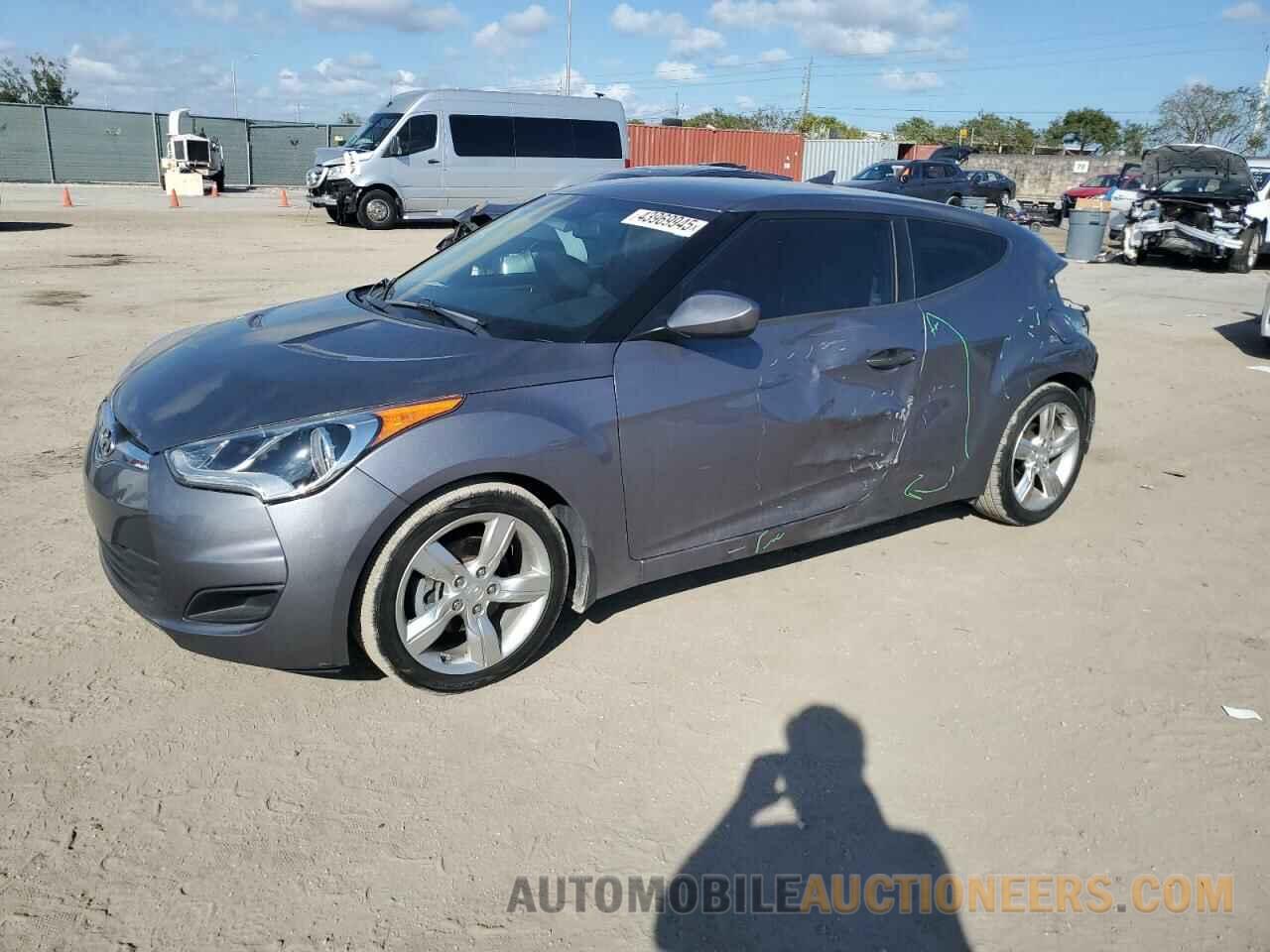 KMHTC6AD4FU243204 HYUNDAI VELOSTER 2015