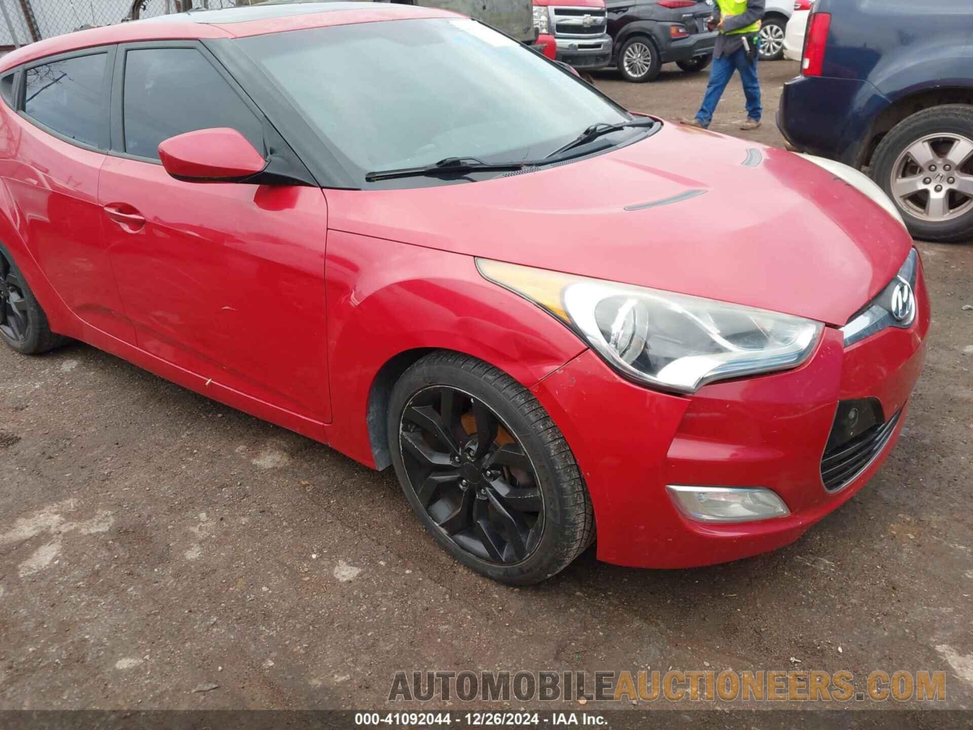 KMHTC6AD5DU093486 HYUNDAI VELOSTER 2013