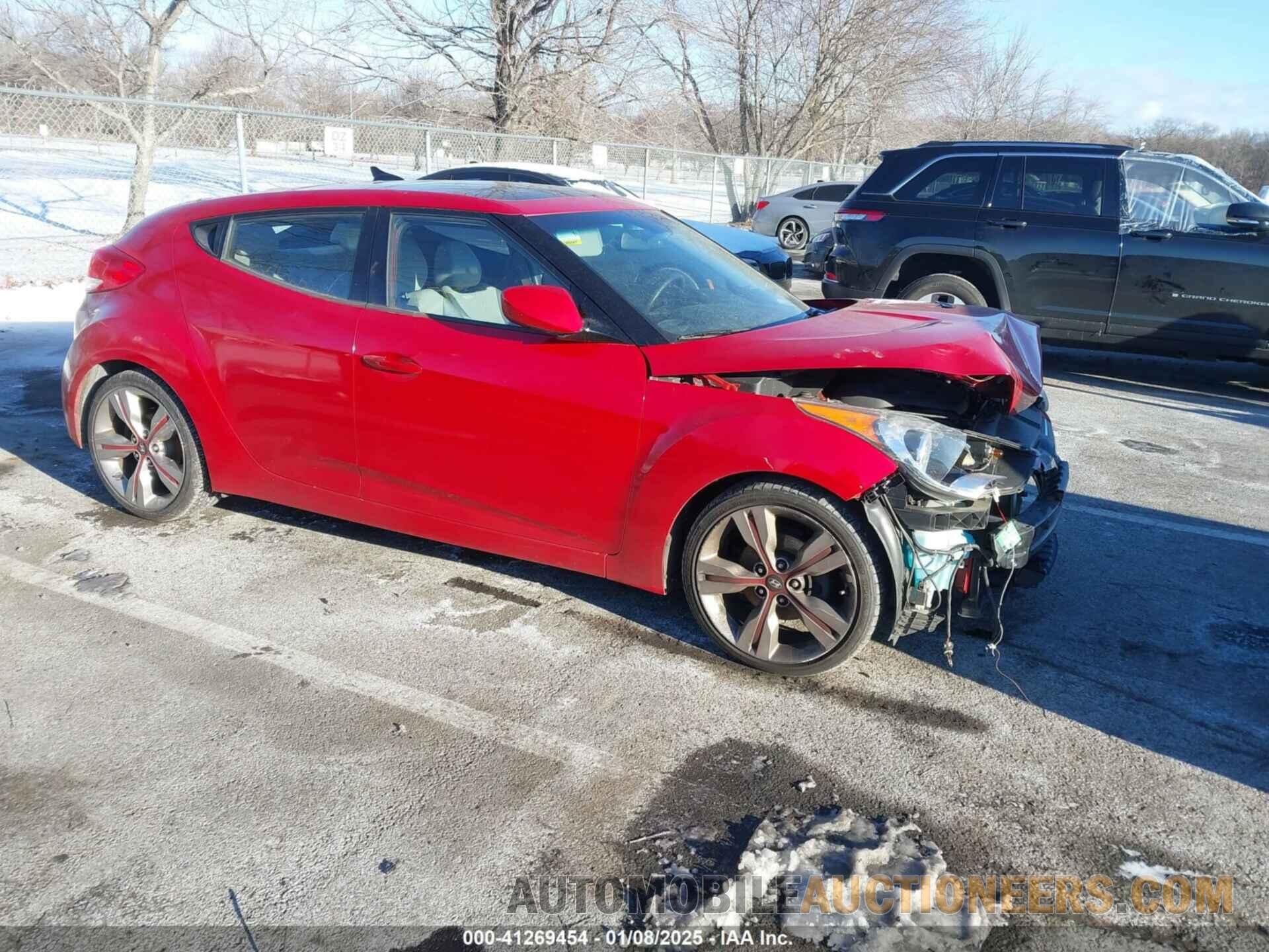 KMHTC6AD5DU095786 HYUNDAI VELOSTER 2013