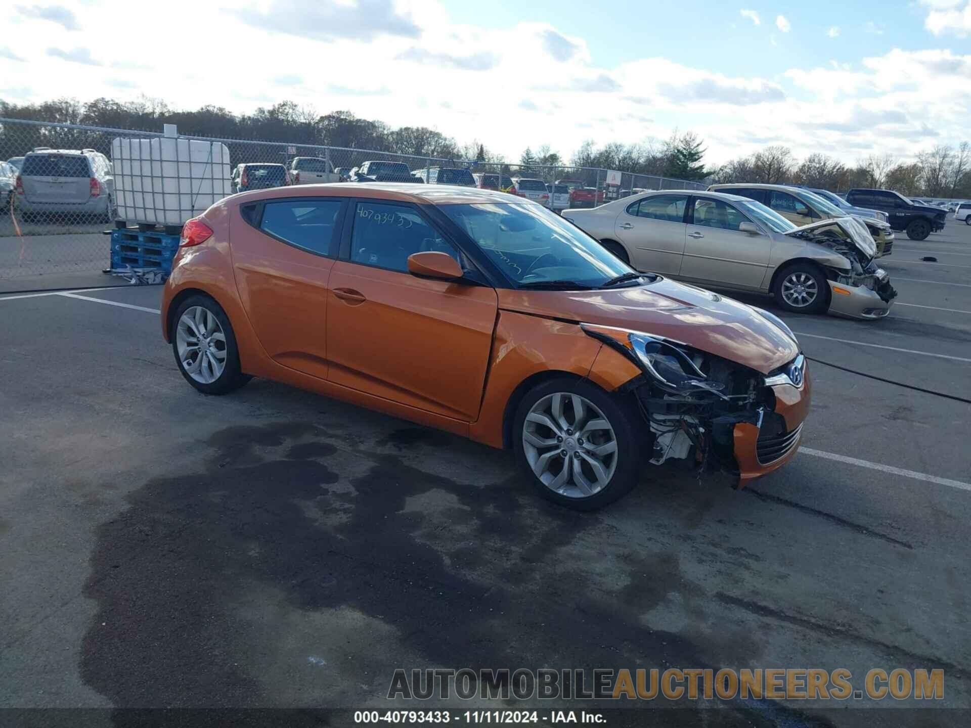 KMHTC6AD5DU137339 HYUNDAI VELOSTER 2013