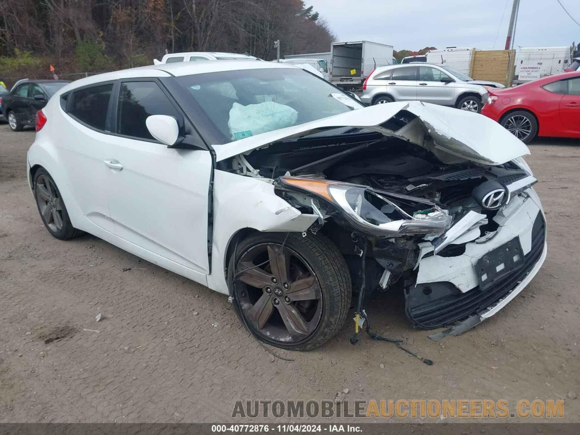 KMHTC6AD5FU245091 HYUNDAI VELOSTER 2015