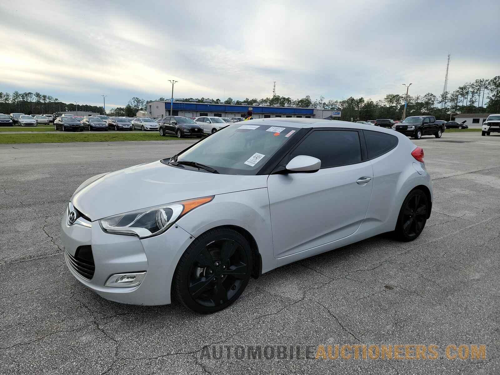 KMHTC6AD5GU250549 Hyundai Veloster 2016