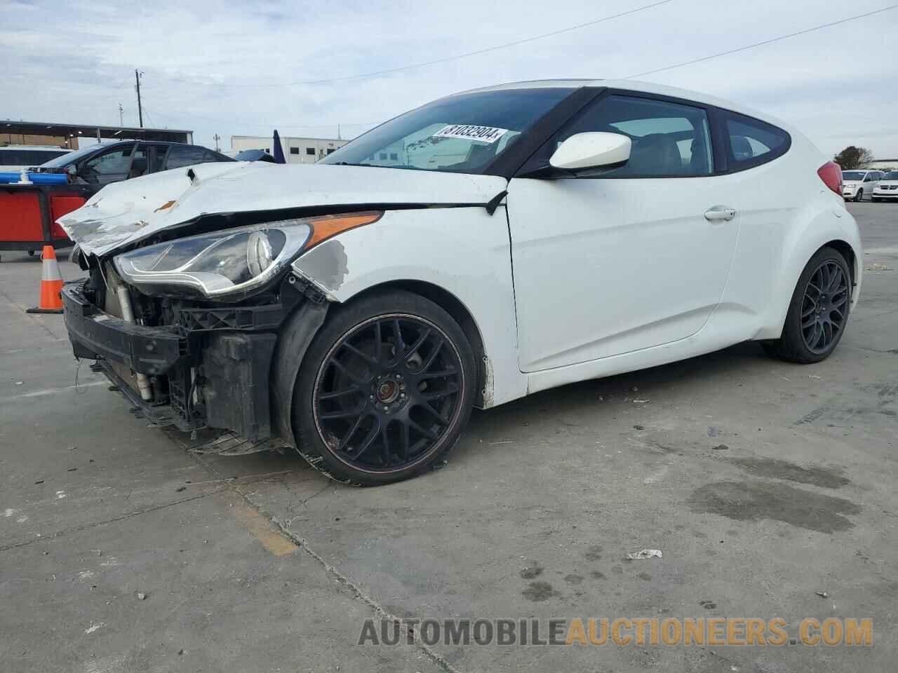 KMHTC6AD6CU058907 HYUNDAI VELOSTER 2012